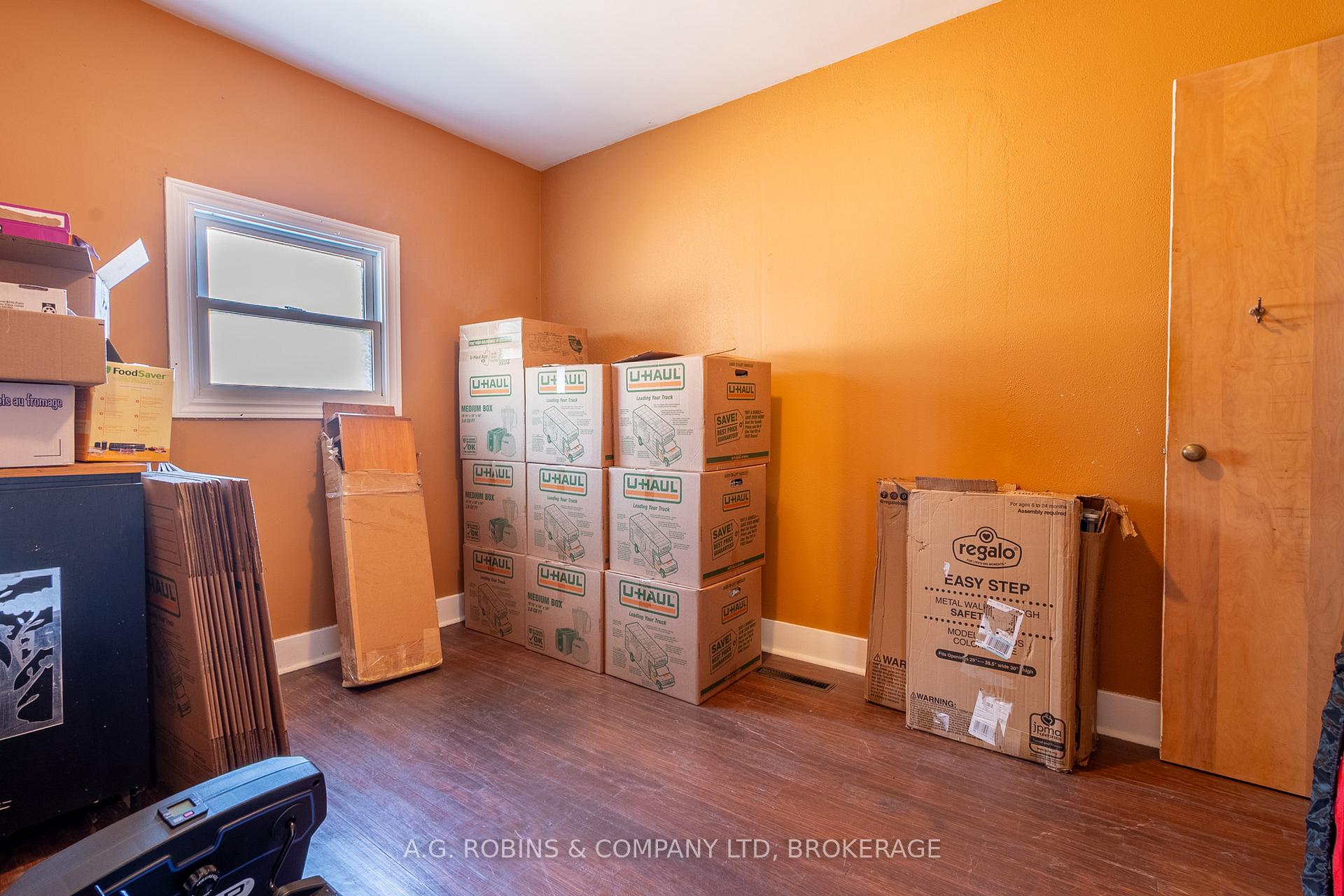 Photo 15 of 92 Diffin Drive, Welland, Prince Charles — HOMEH