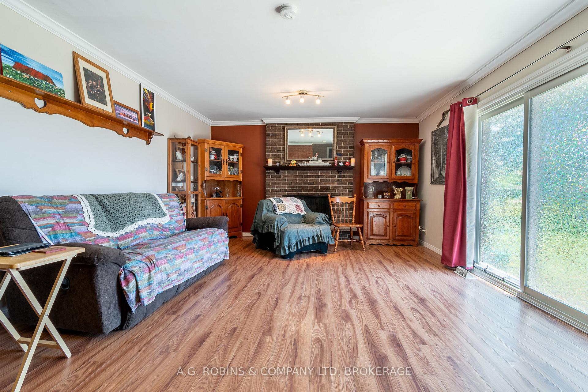 Photo 25 of 92 Diffin Drive, Welland, Prince Charles — HOMEH