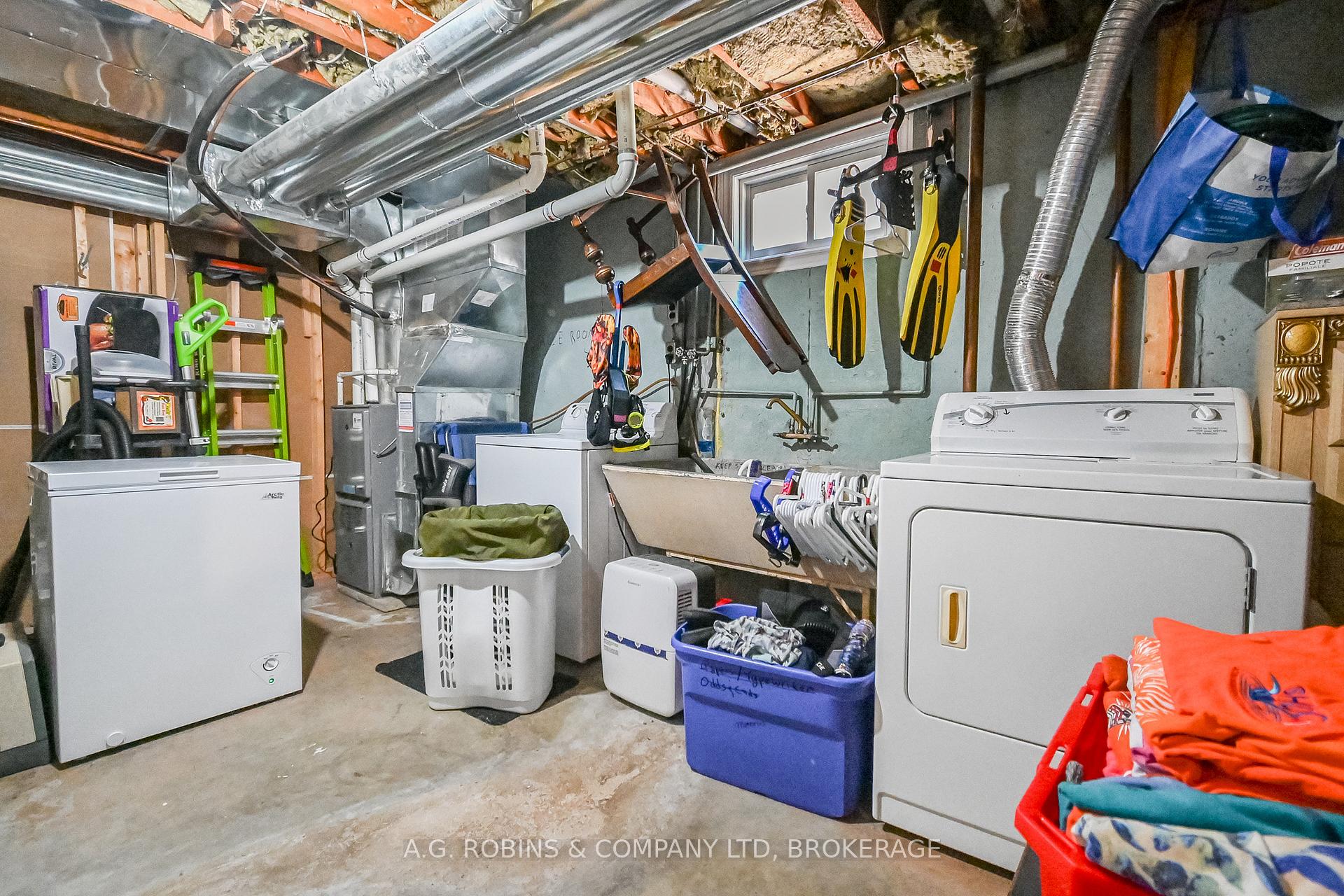 Photo 35 of 92 Diffin Drive, Welland, Prince Charles — HOMEH