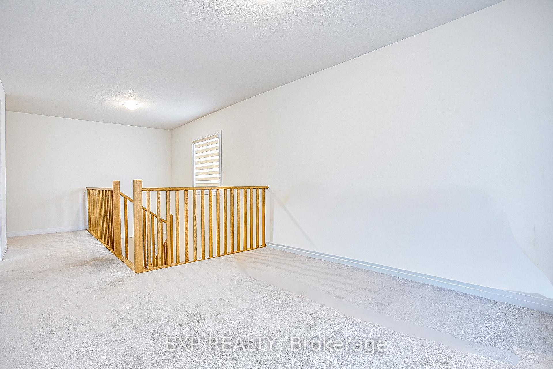 Photo 25 of 123 Port Crescent, Welland, Dain City — HOMEH