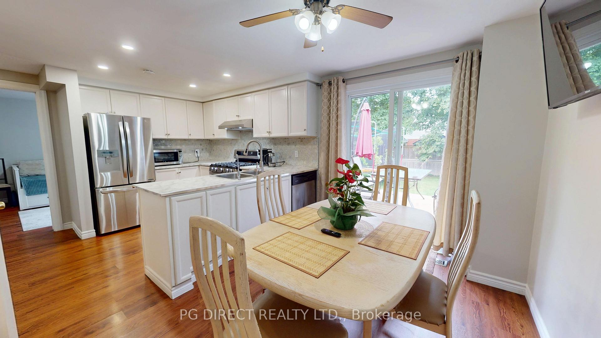 Photo 7 of 300 Conservation Drive, Waterloo — HOMEH