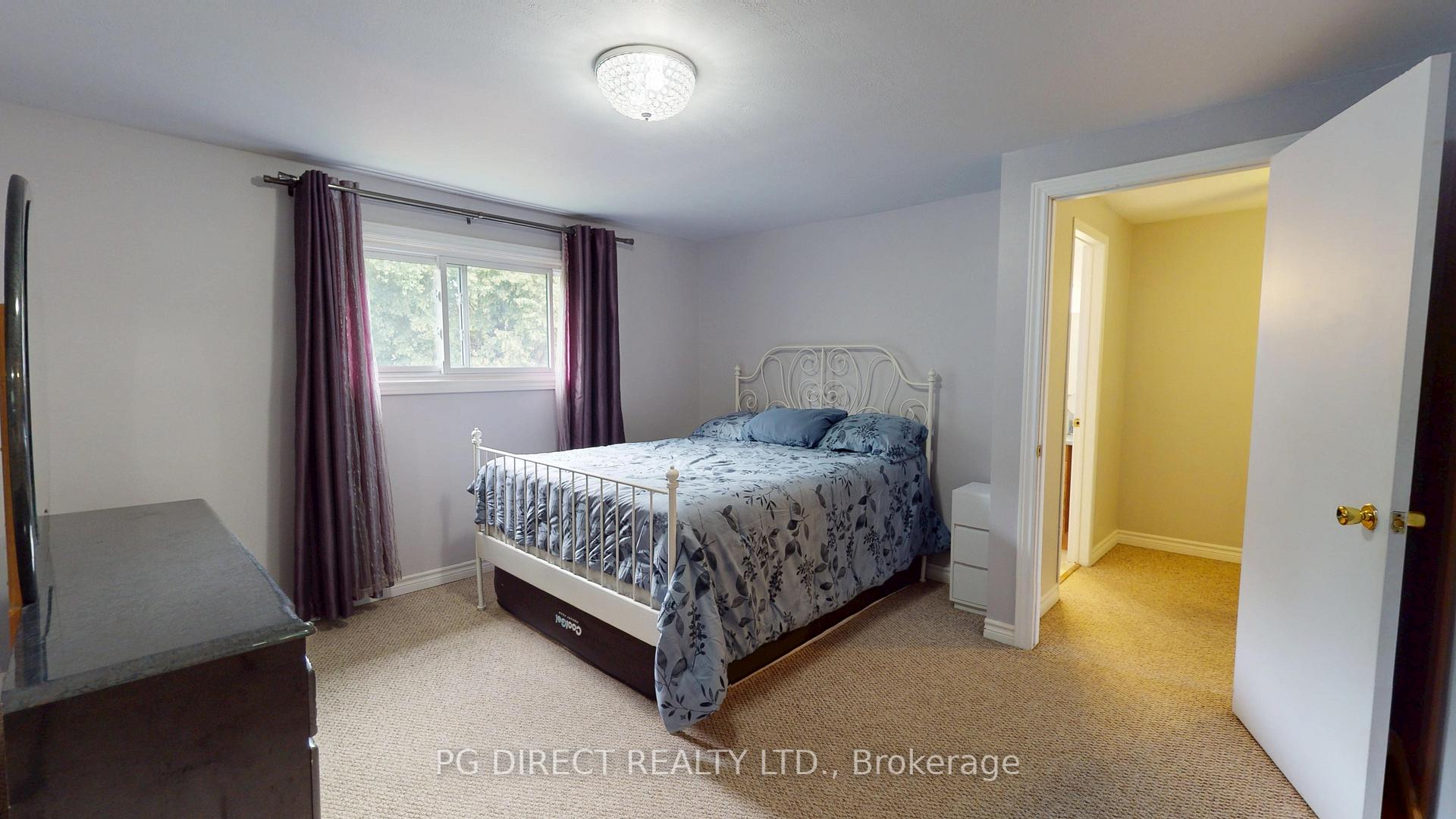 Photo 10 of 300 Conservation Drive, Waterloo — HOMEH