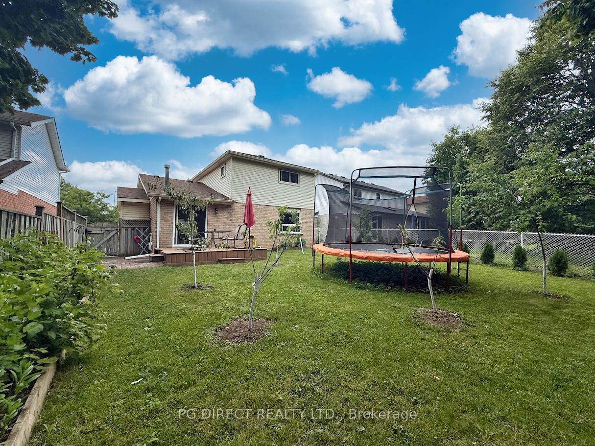 Photo 19 of 300 Conservation Drive, Waterloo — HOMEH