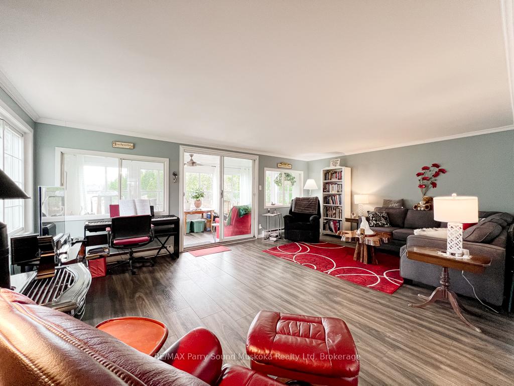 Photo 6 of 21 Macfie Road, Whitestone, Hagerman — HOMEH