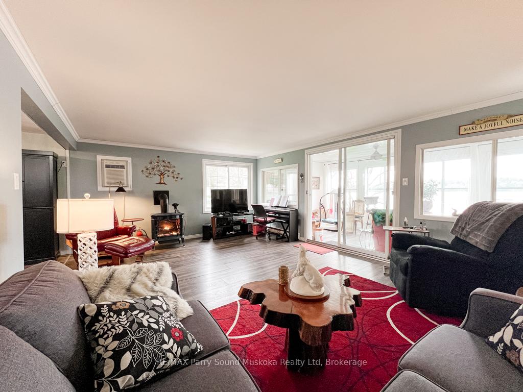 Photo 8 of 21 Macfie Road, Whitestone, Hagerman — HOMEH