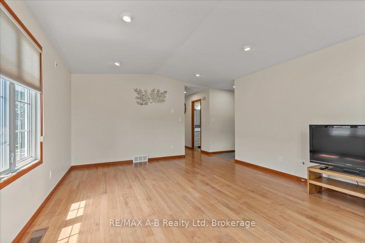 Photo 9 of 224 Napier Street, West Perth, Mitchell — HOMEH