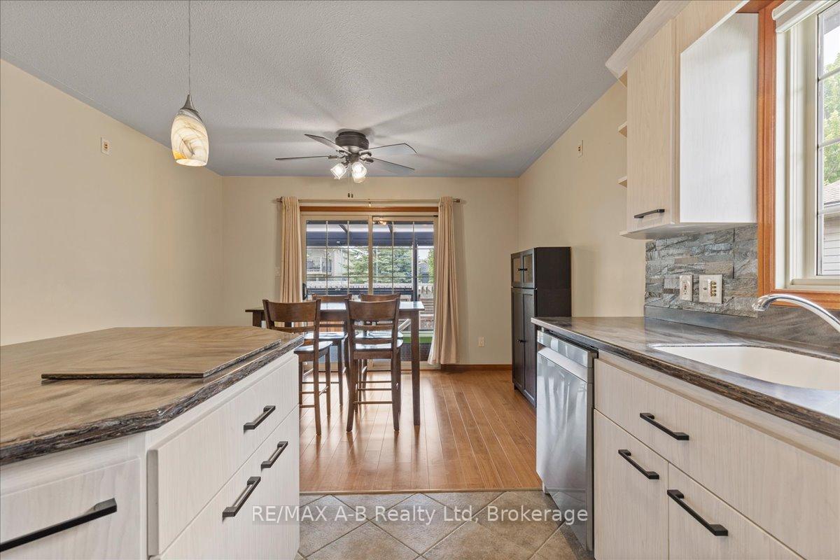 Photo 14 of 224 Napier Street, West Perth, Mitchell — HOMEH