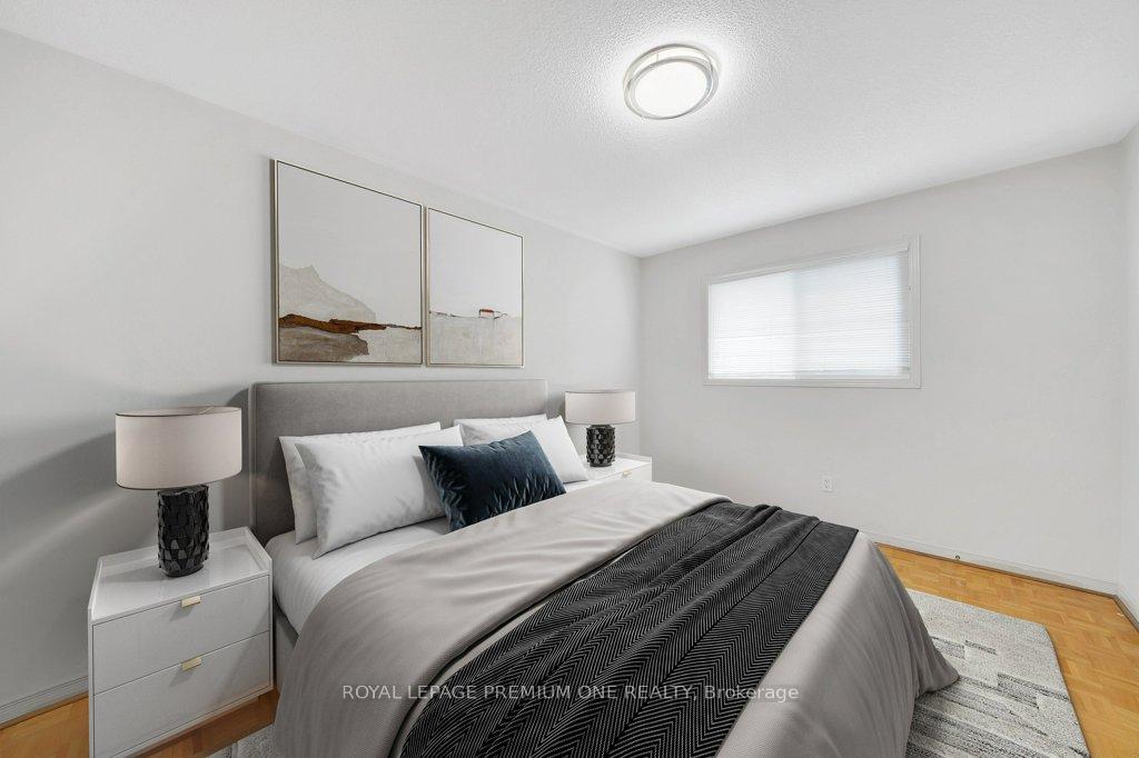 Photo 16 of 67 Embassy Drive, Vaughan, East Woodbridge — HOMEH