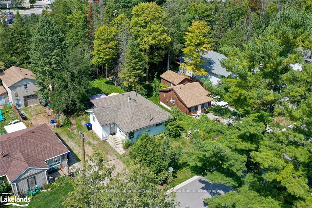 Photo 3 of 36 Northgate Road, Wasaga Beach — HOMEH