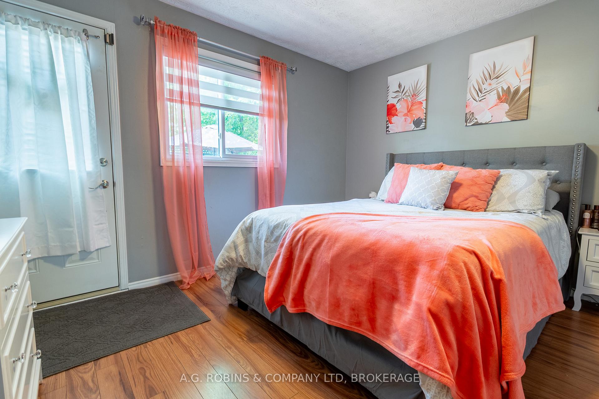 Photo 12 of 17 Marc Court, Welland, Lincoln/Crowland — HOMEH