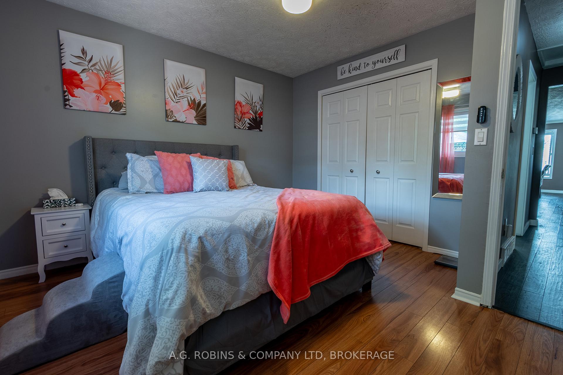 Photo 13 of 17 Marc Court, Welland, Lincoln/Crowland — HOMEH