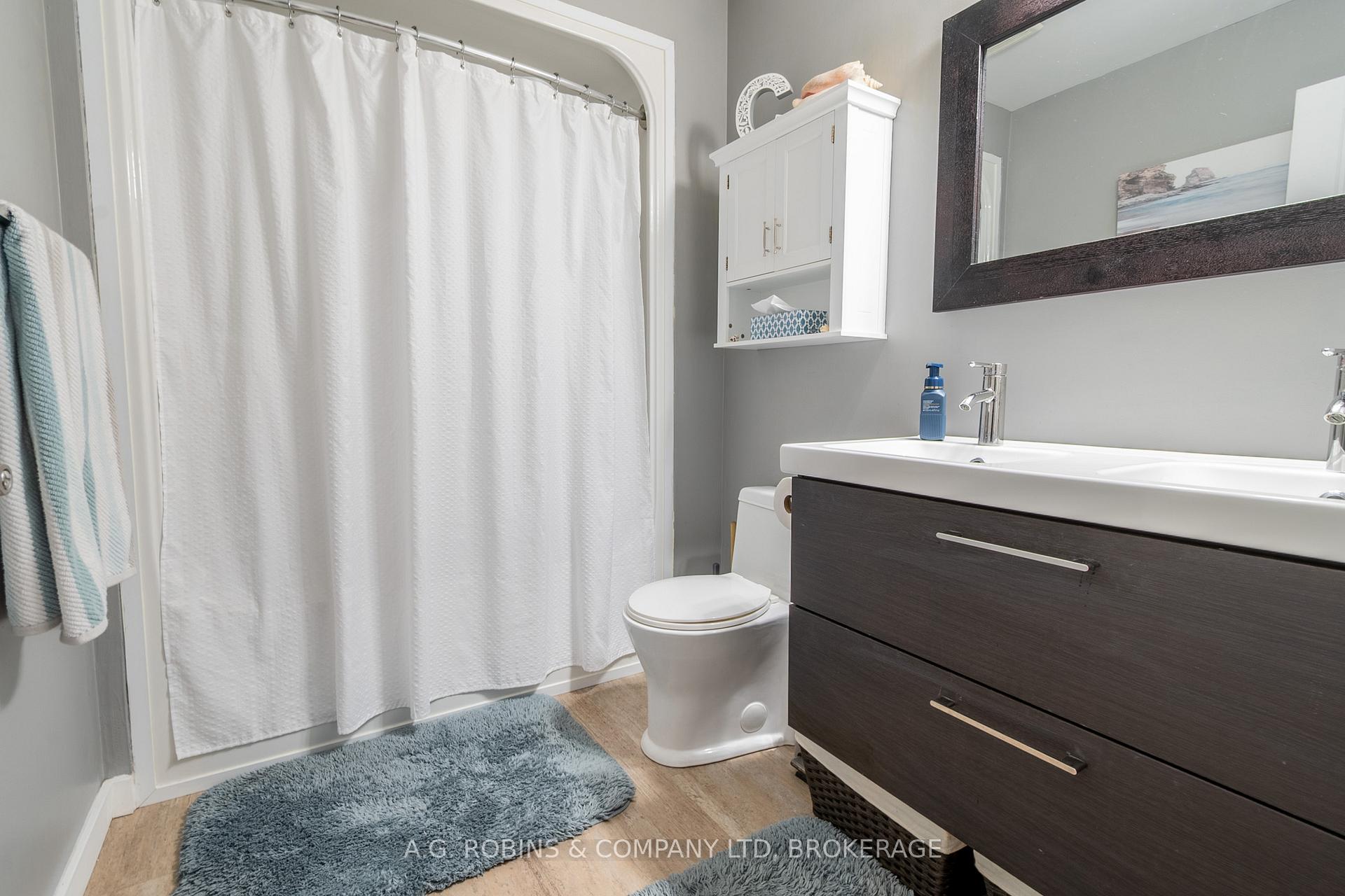 Photo 16 of 17 Marc Court, Welland, Lincoln/Crowland — HOMEH