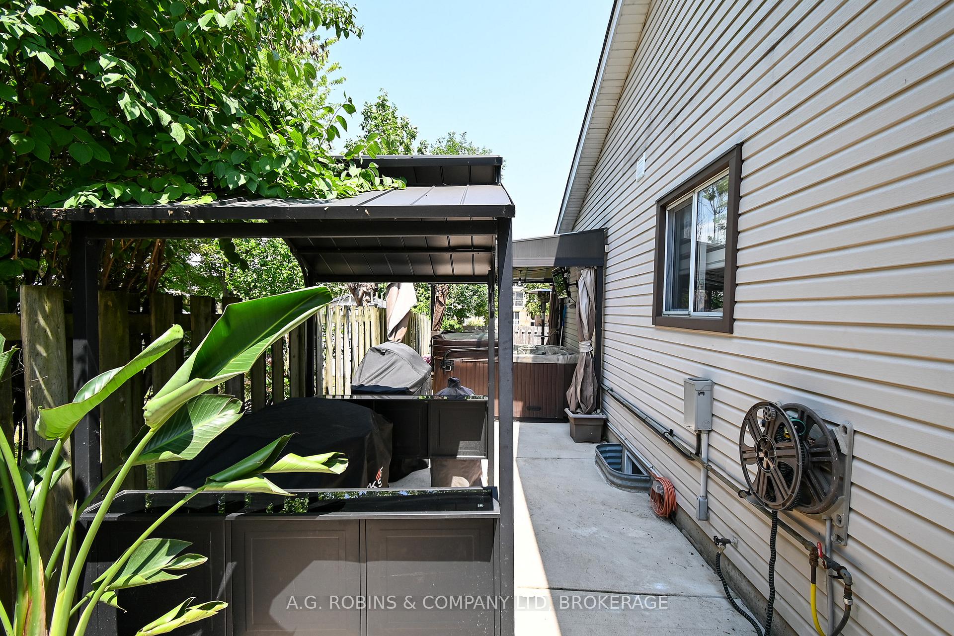 Photo 31 of 17 Marc Court, Welland, Lincoln/Crowland — HOMEH