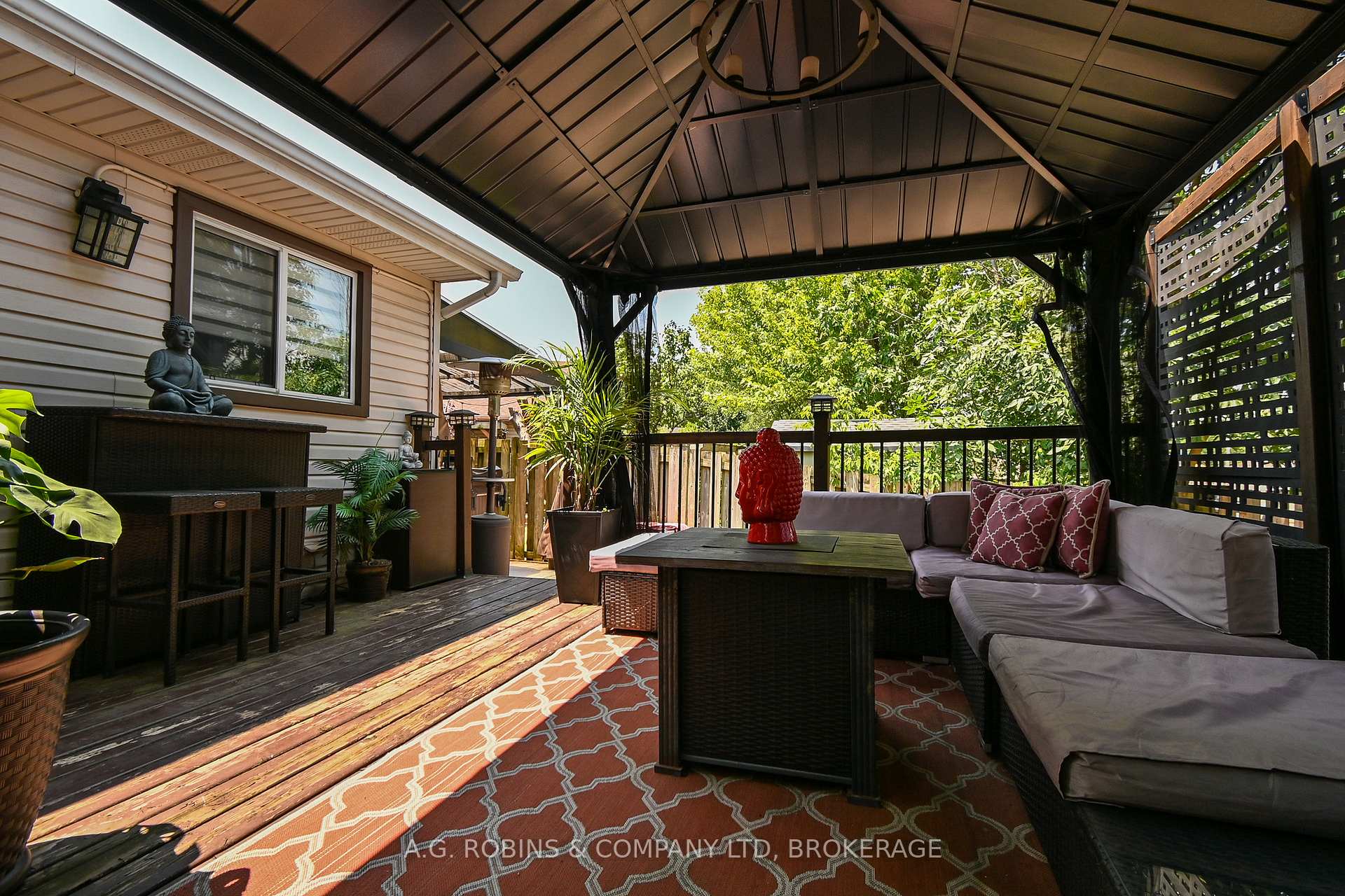 Photo 45 of 17 Marc Court, Welland, Lincoln/Crowland — HOMEH
