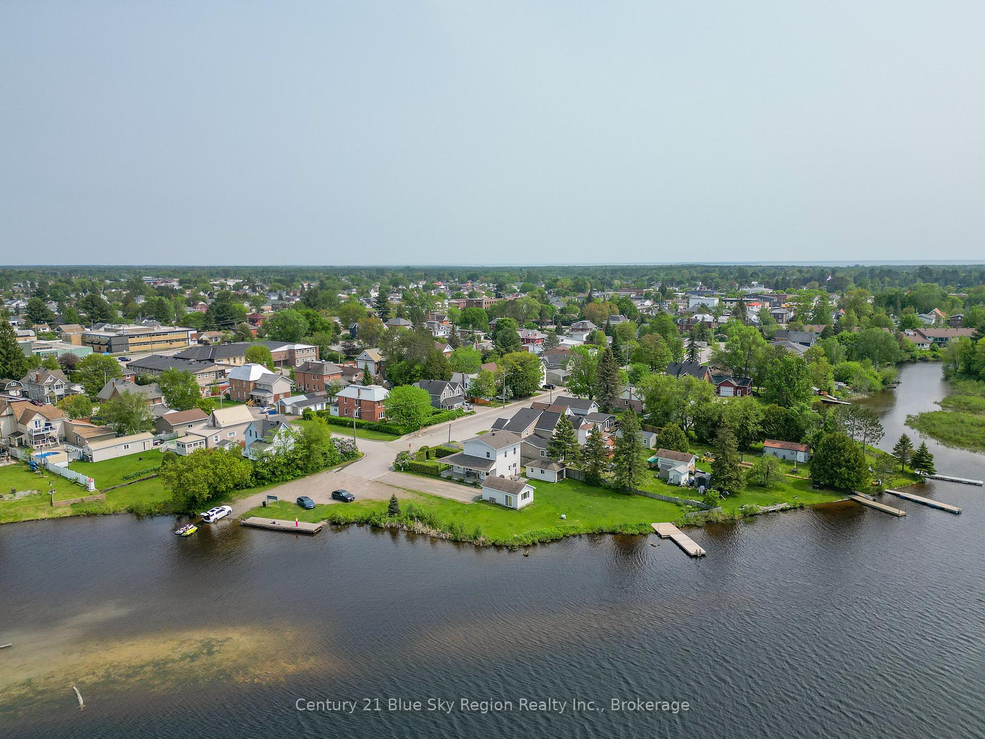 Photo 3 of 87 Holditch Street, West Nipissing, Sturgeon Falls — HOMEH