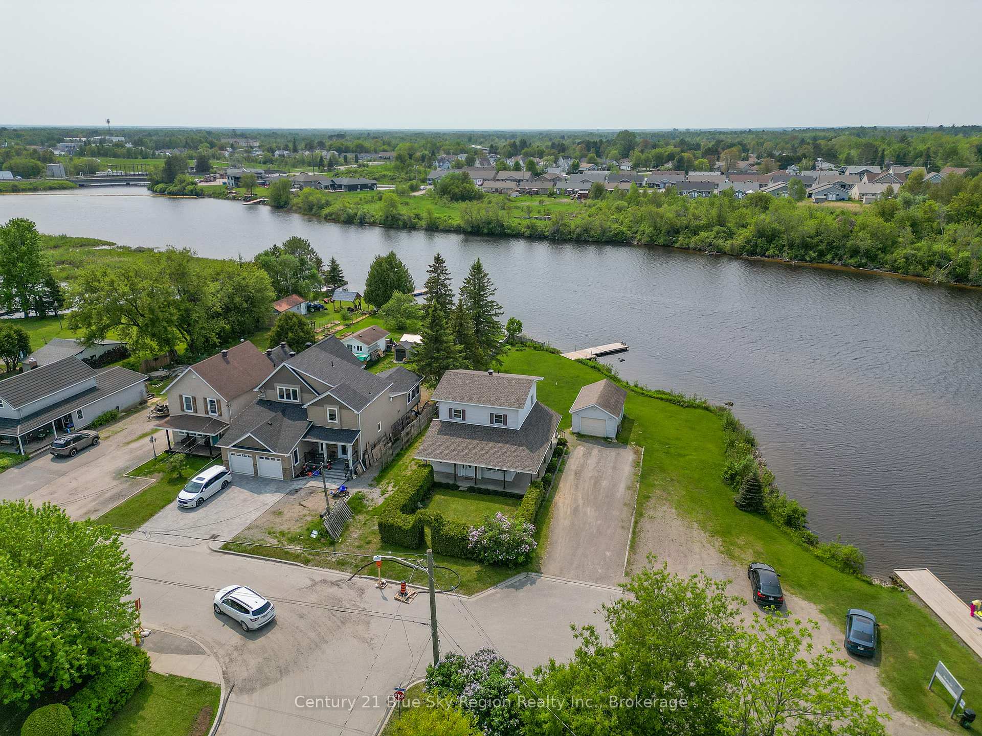 Photo 6 of 87 Holditch Street, West Nipissing, Sturgeon Falls — HOMEH