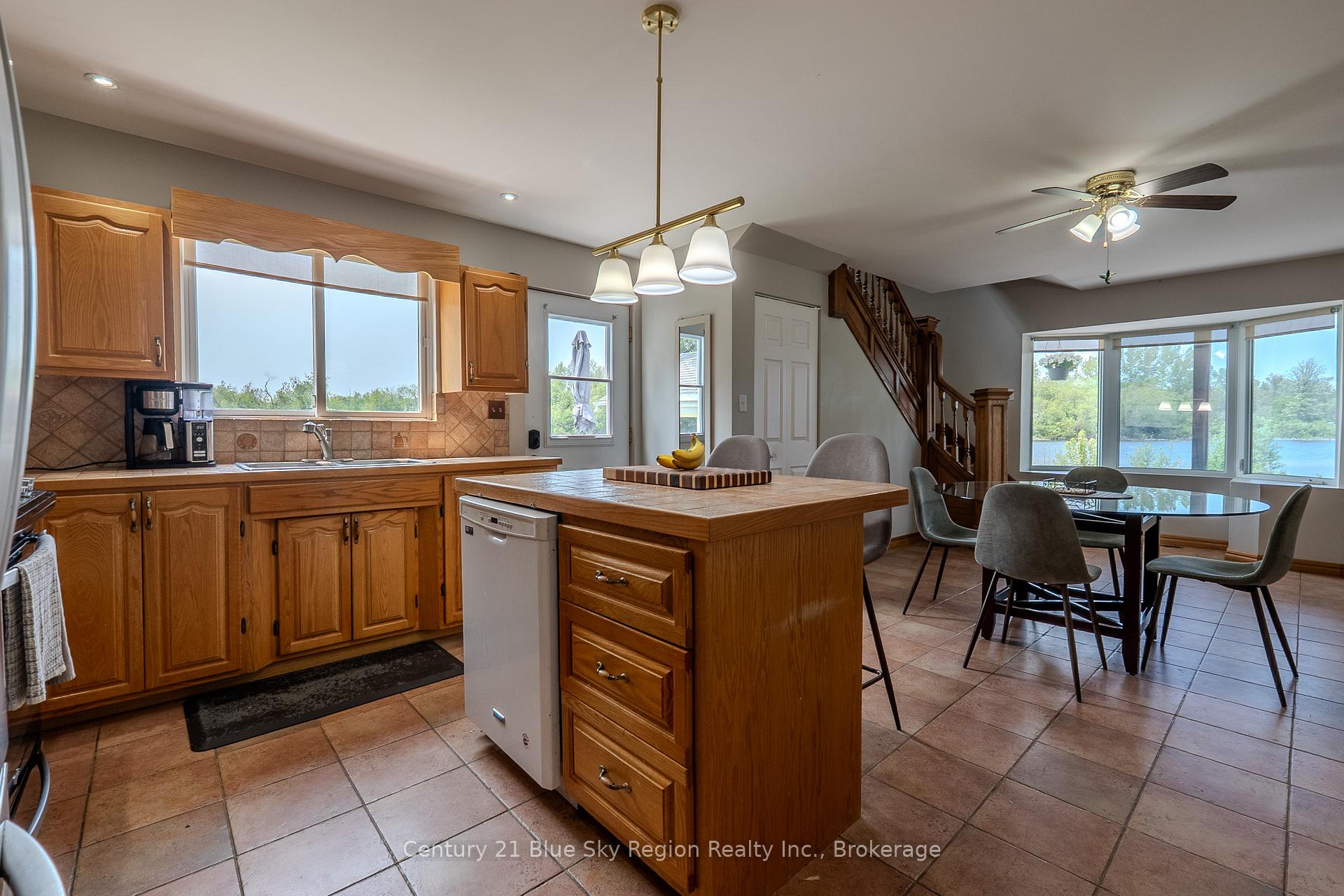 Photo 14 of 87 Holditch Street, West Nipissing, Sturgeon Falls — HOMEH