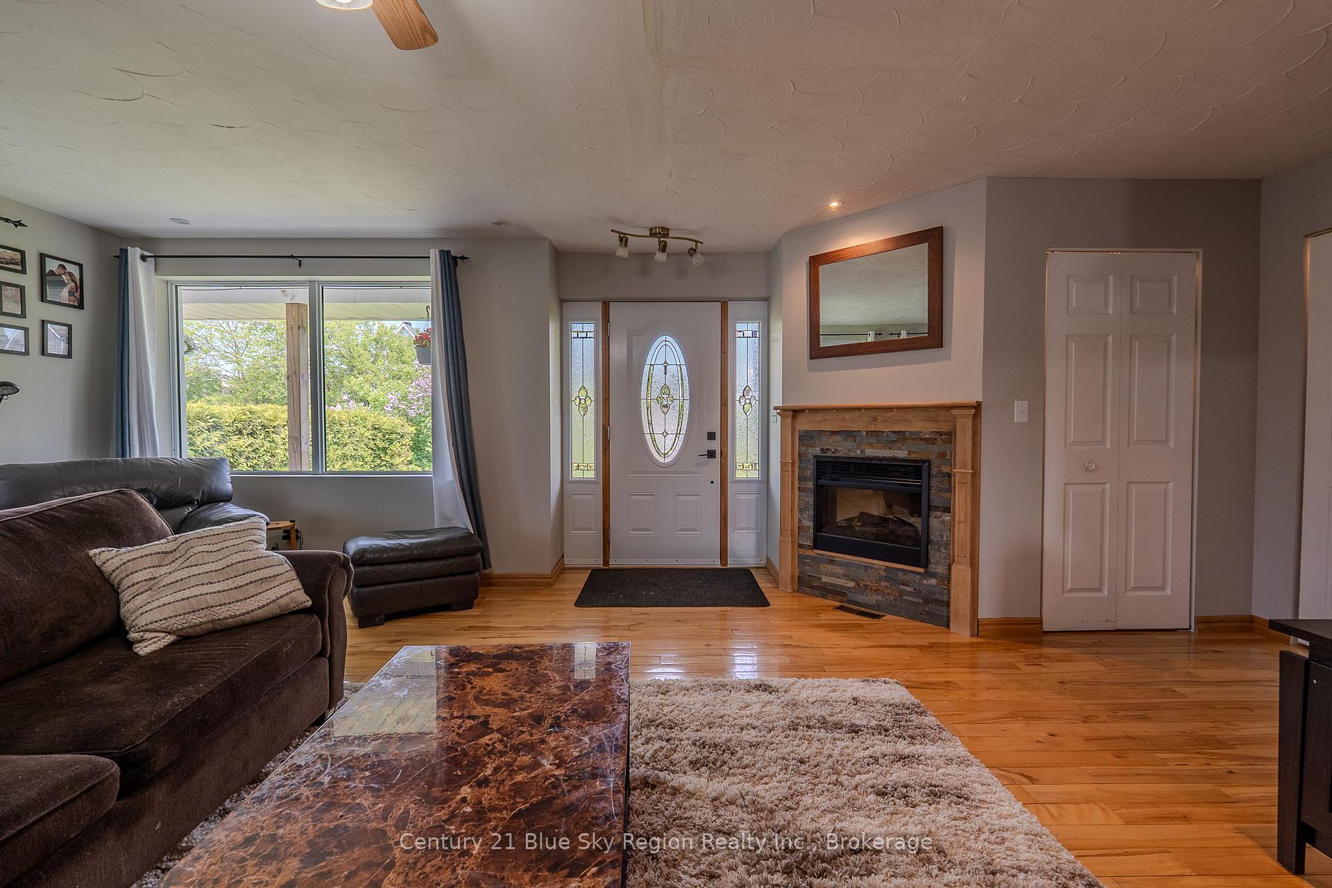 Photo 24 of 87 Holditch Street, West Nipissing, Sturgeon Falls — HOMEH