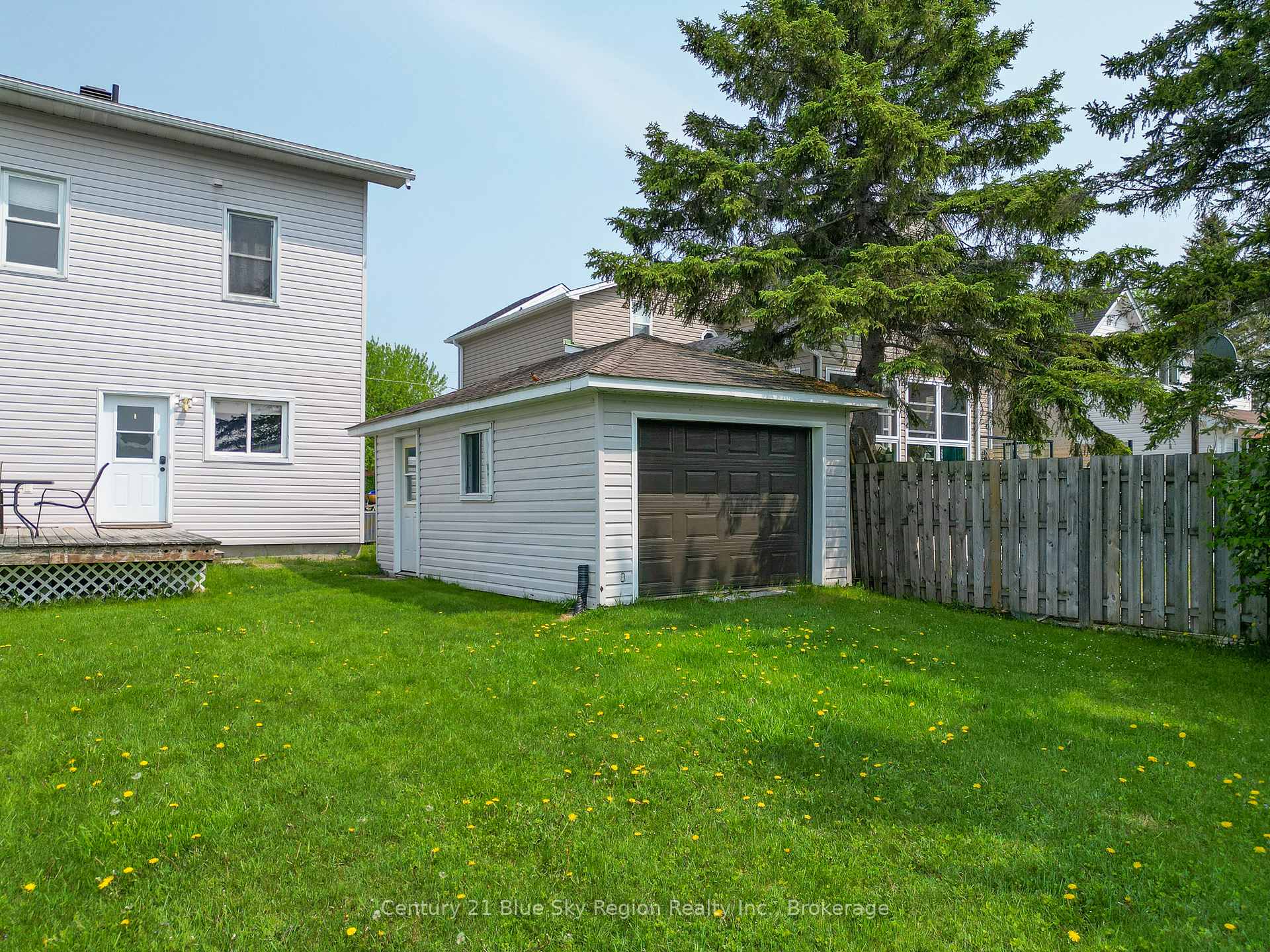 Photo 48 of 87 Holditch Street, West Nipissing, Sturgeon Falls — HOMEH
