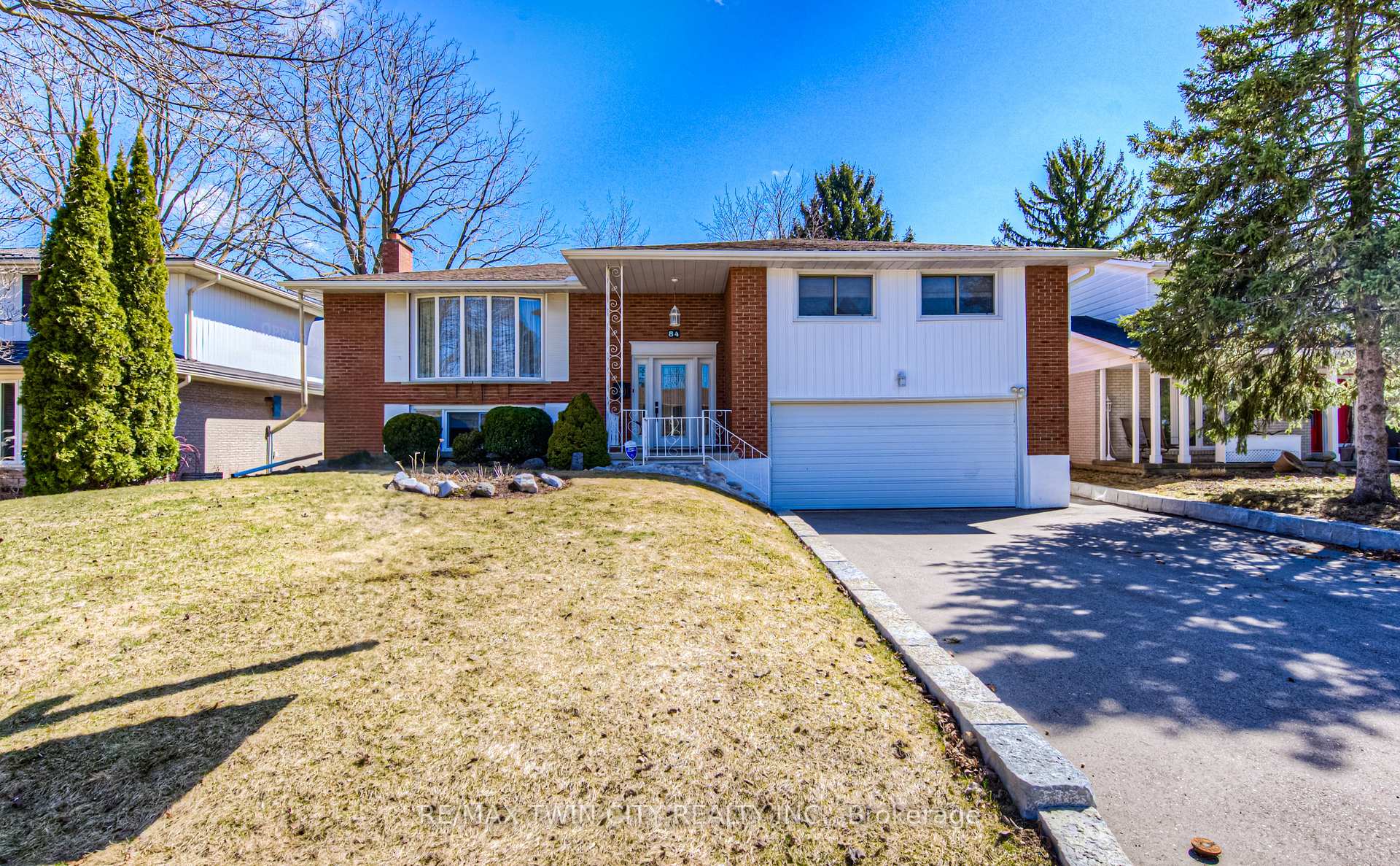 Photo 1 of 84 Ridgeview Crescent, Waterloo — HOMEH
