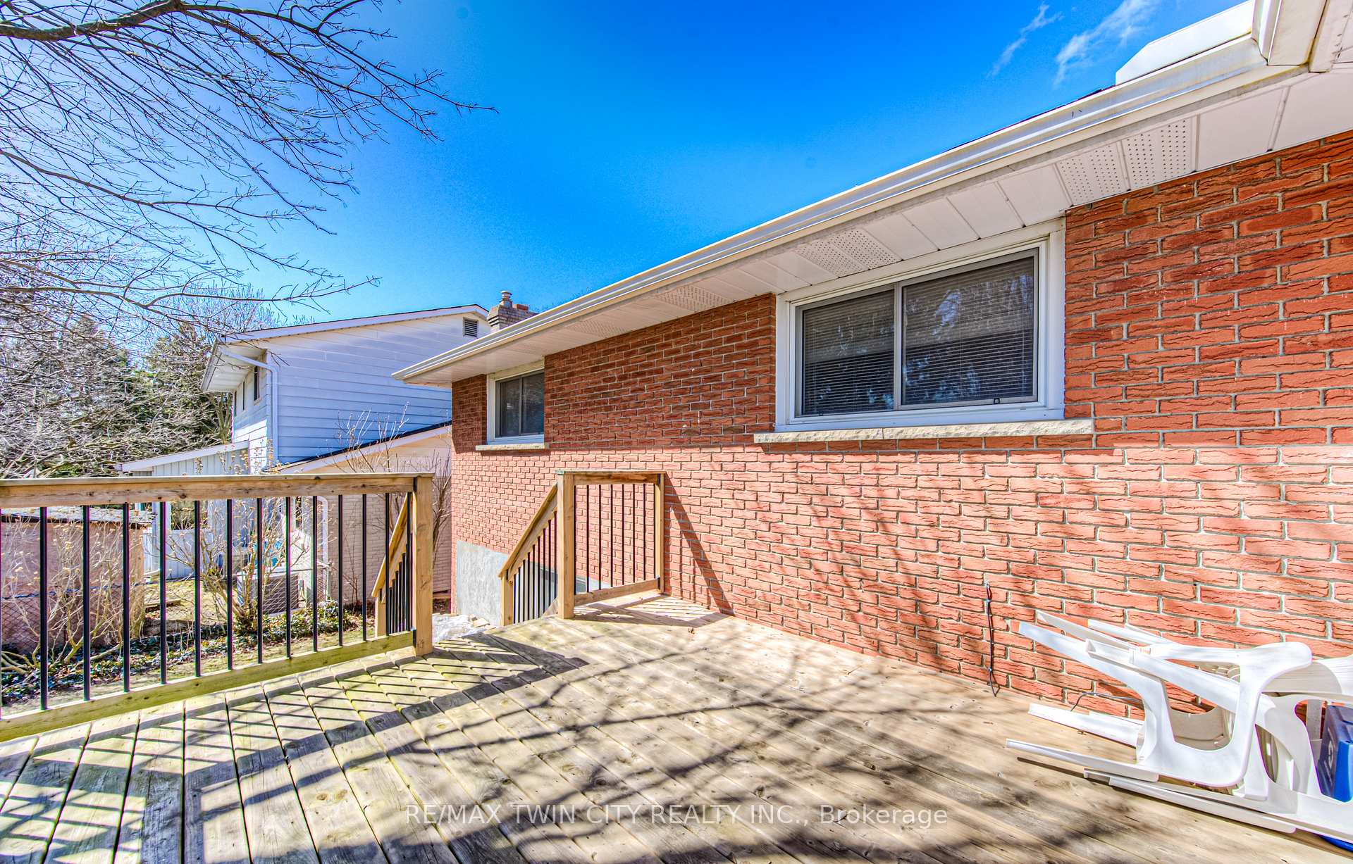 Photo 42 of 84 Ridgeview Crescent, Waterloo — HOMEH