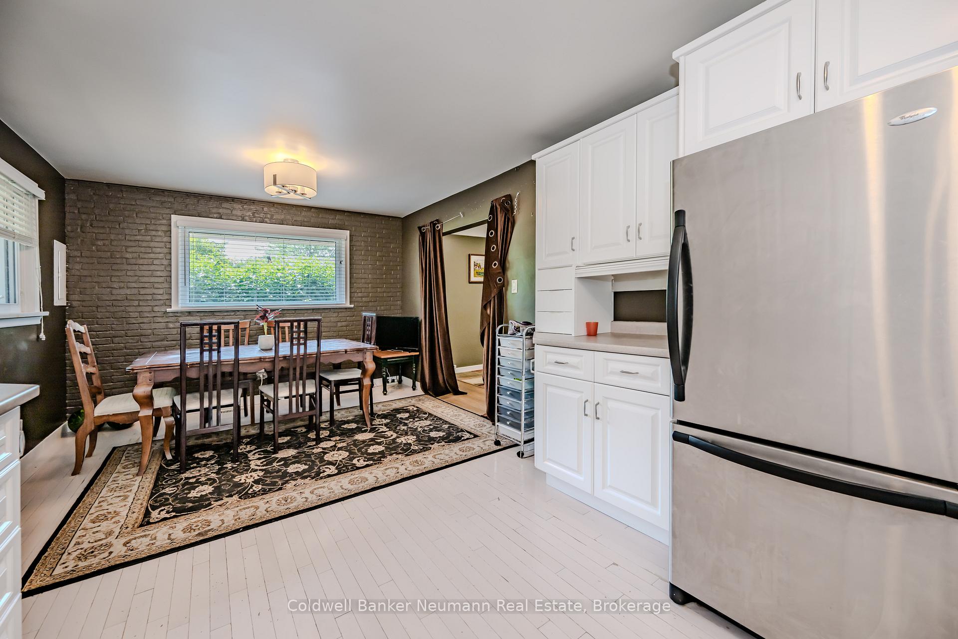 Photo 14 of 31 Sharon Avenue, Welland, Prince Charles — HOMEH