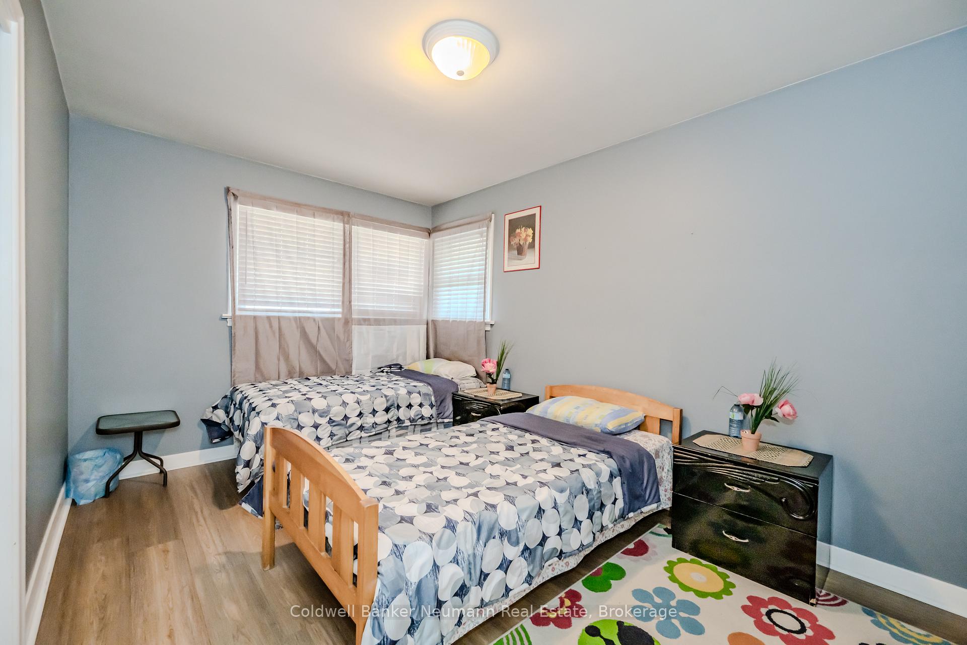 Photo 22 of 31 Sharon Avenue, Welland, Prince Charles — HOMEH