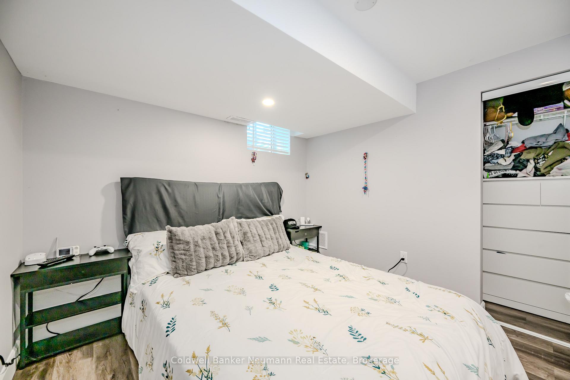 Photo 29 of 31 Sharon Avenue, Welland, Prince Charles — HOMEH