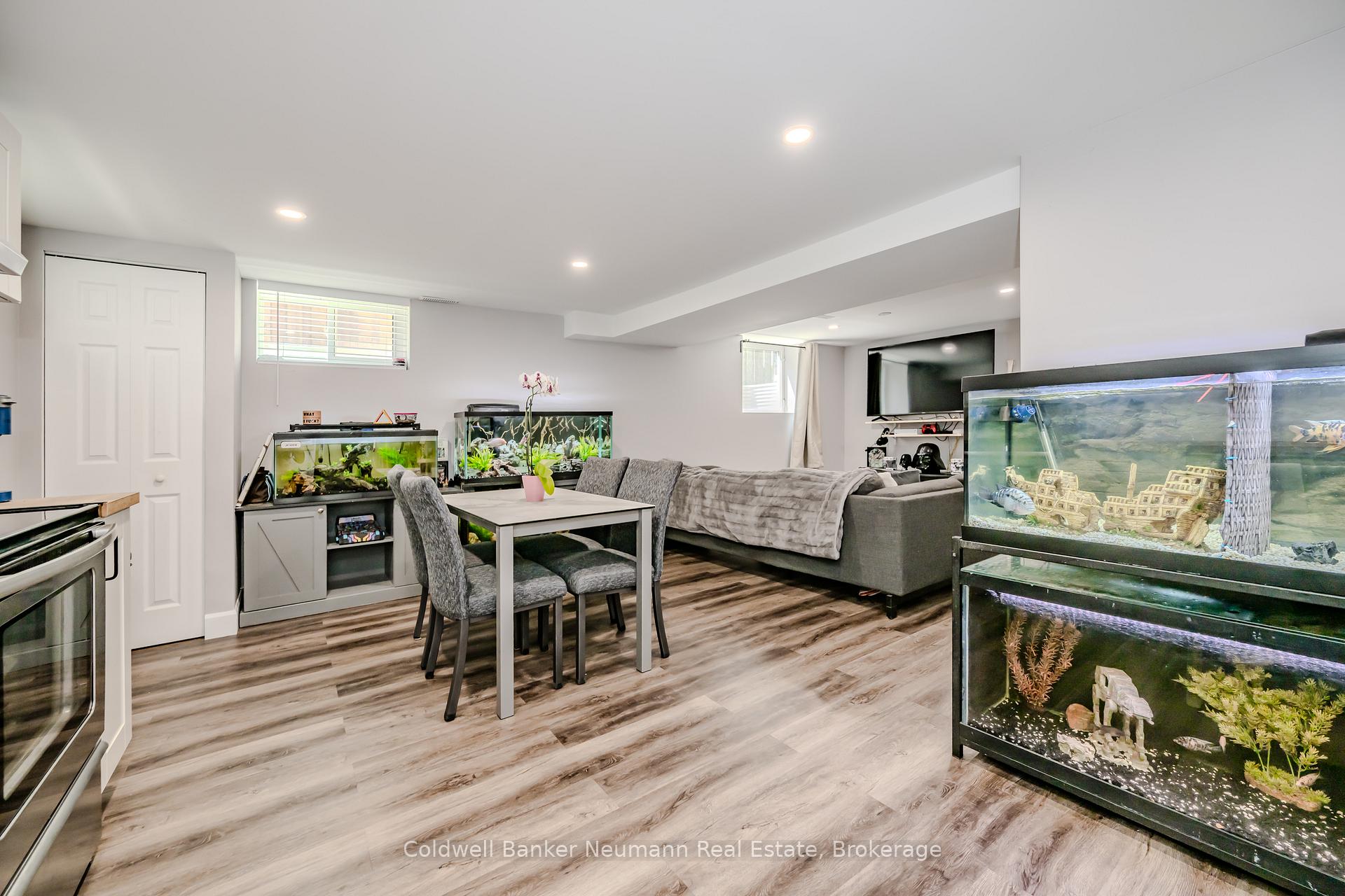 Photo 31 of 31 Sharon Avenue, Welland, Prince Charles — HOMEH