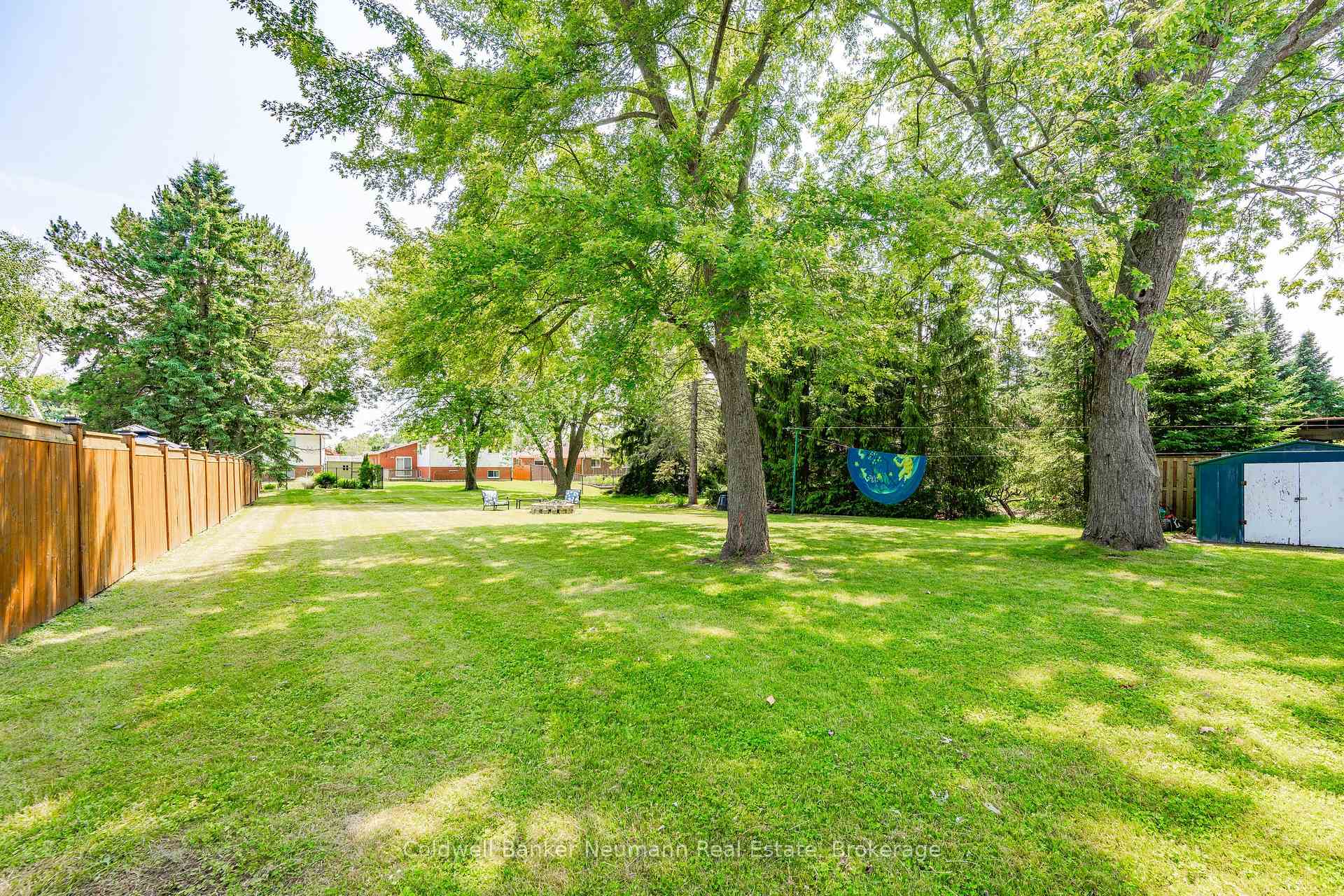 Photo 43 of 31 Sharon Avenue, Welland, Prince Charles — HOMEH