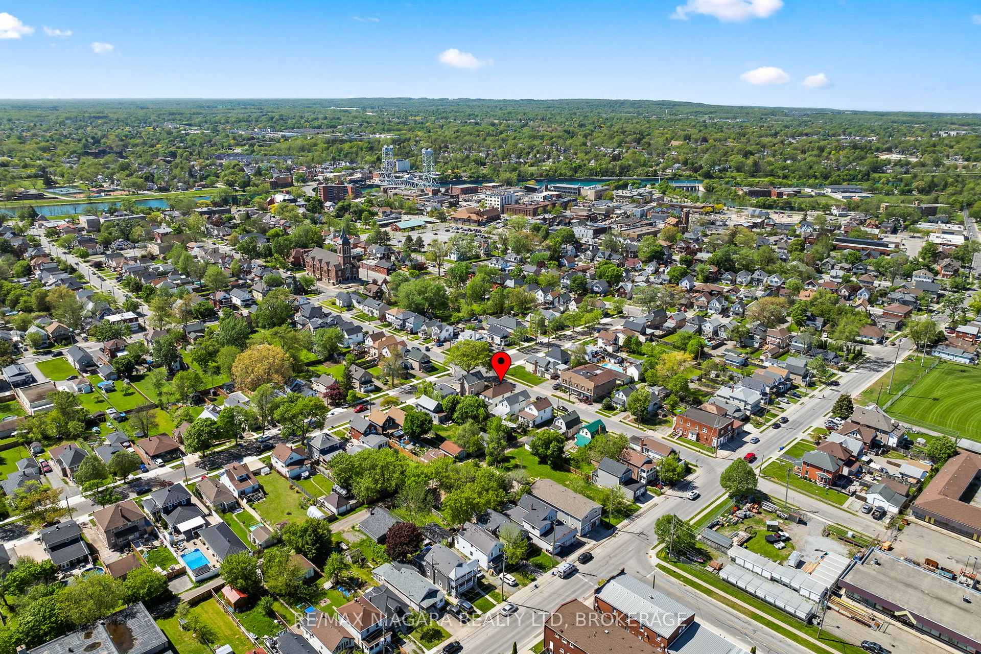 Photo 35 of 59 Asher Street, Welland, Welland Downtown — HOMEH