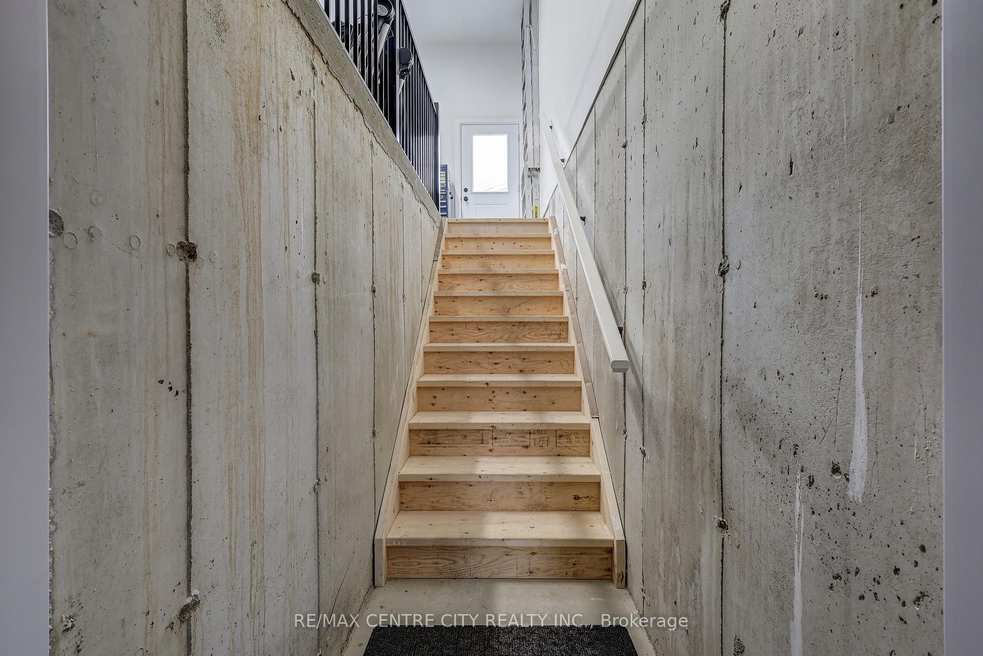 Photo 27 of 8 Oak Street, Bayham, Vienna — HOMEH