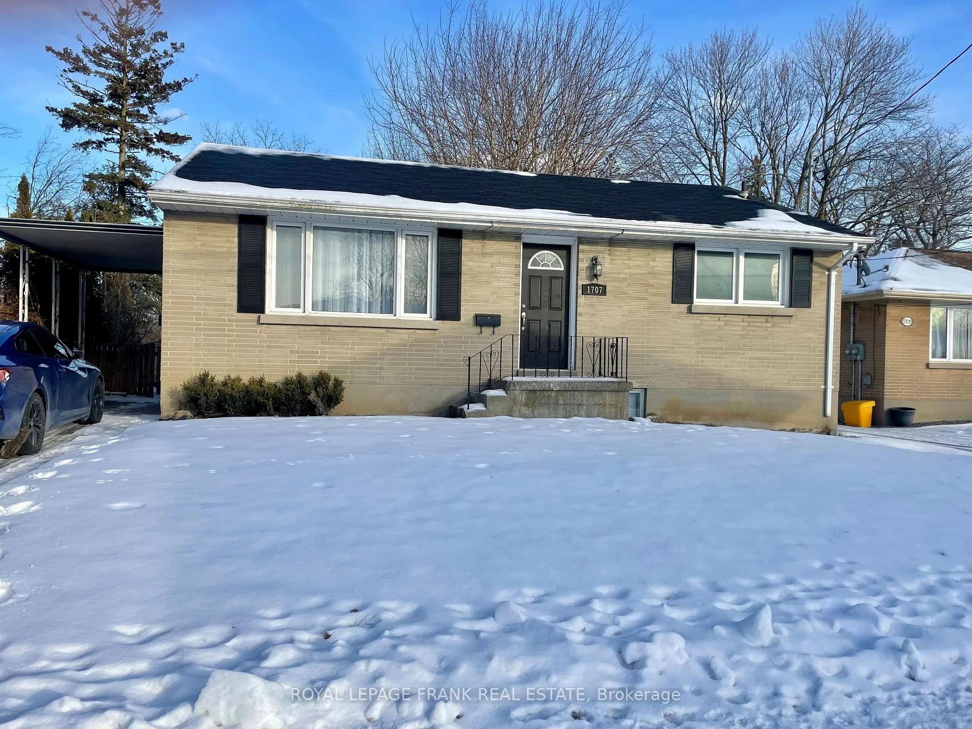 Photo 1 of 1707 Dufferin Street, Whitby, Port Whitby — HOMEH