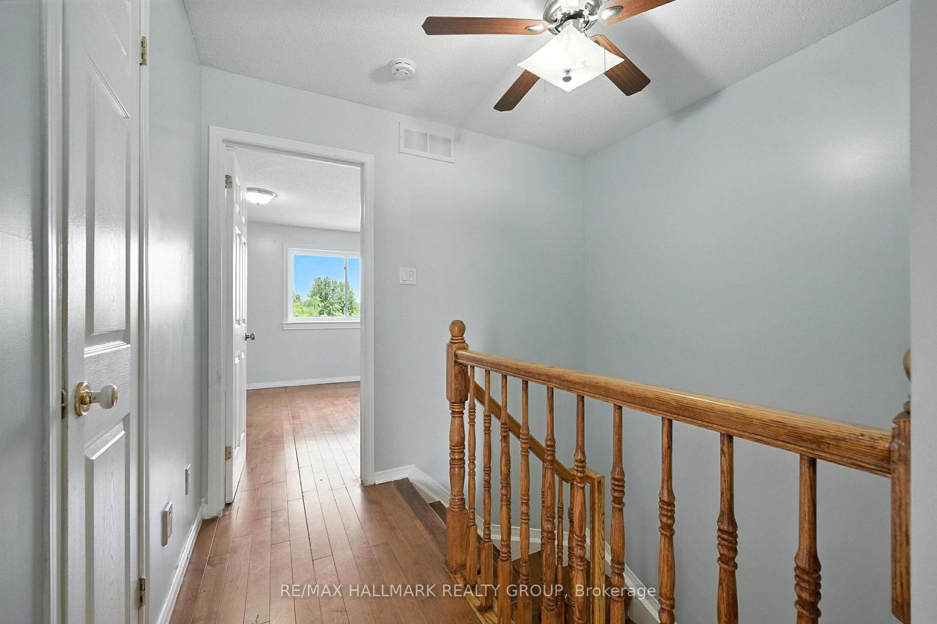 Photo 20 of 931 Goose River Avenue, Ottawa, Riverside South/Gloucester Glen — HOMEH