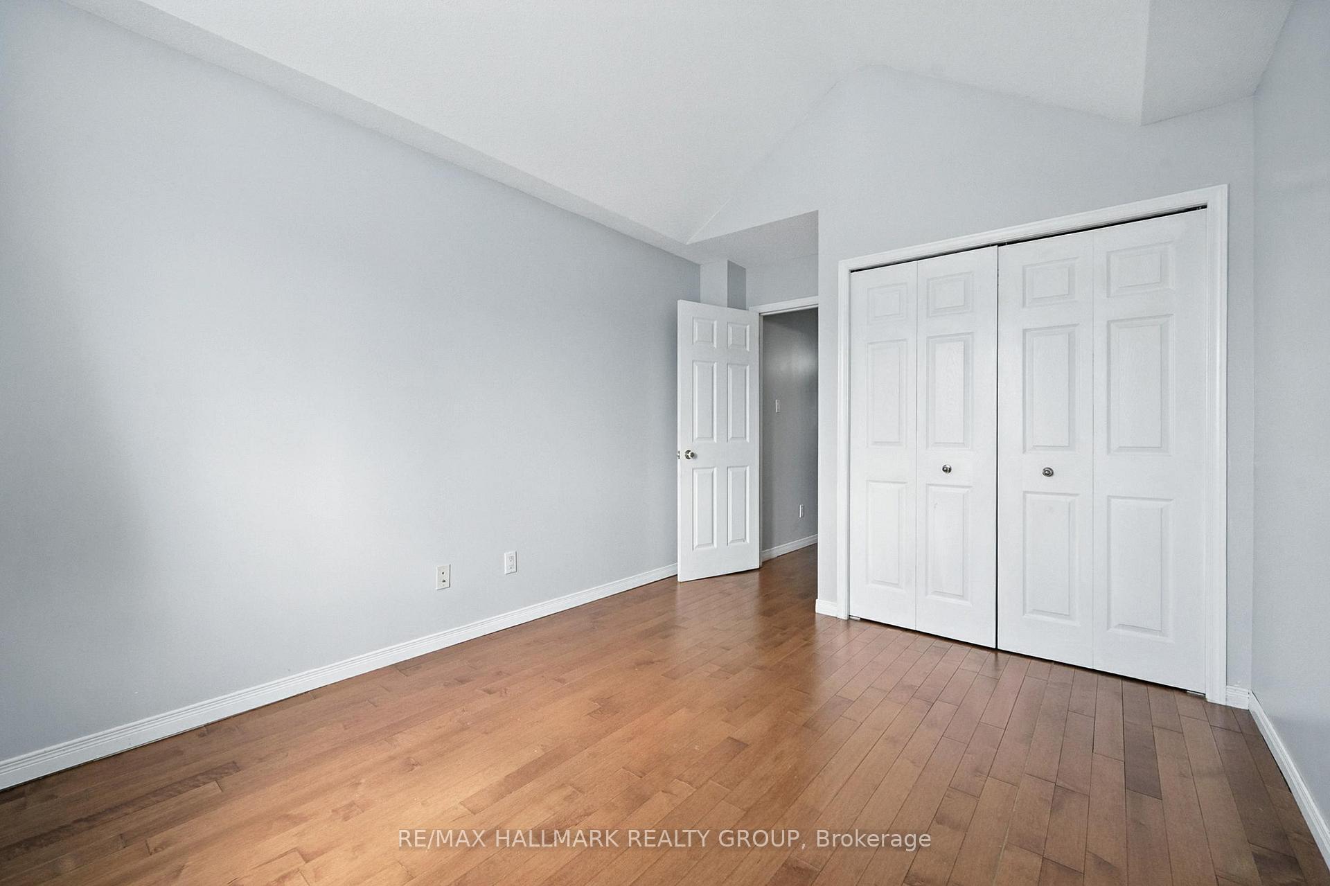Photo 26 of 931 Goose River Avenue, Ottawa, Riverside South/Gloucester Glen — HOMEH