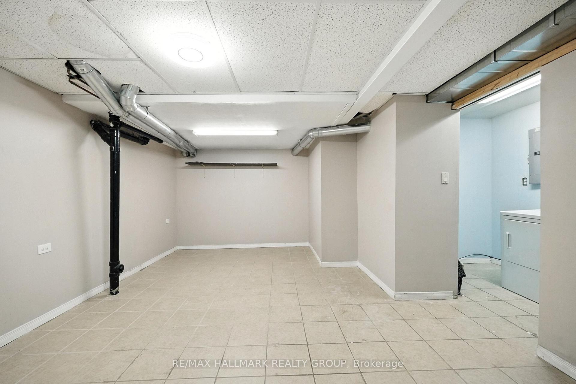 Photo 31 of 931 Goose River Avenue, Ottawa, Riverside South/Gloucester Glen — HOMEH