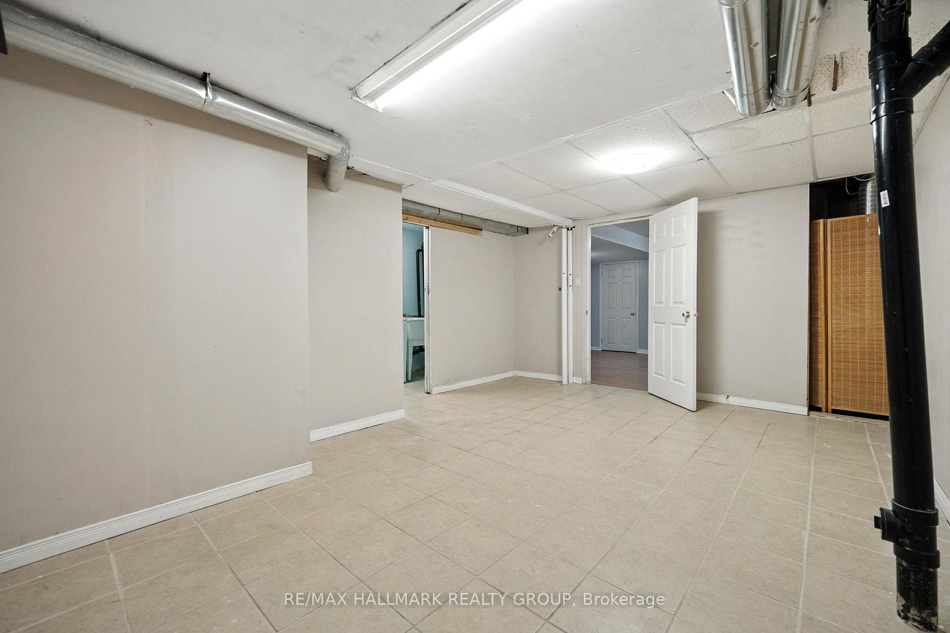 Photo 33 of 931 Goose River Avenue, Ottawa, Riverside South/Gloucester Glen — HOMEH