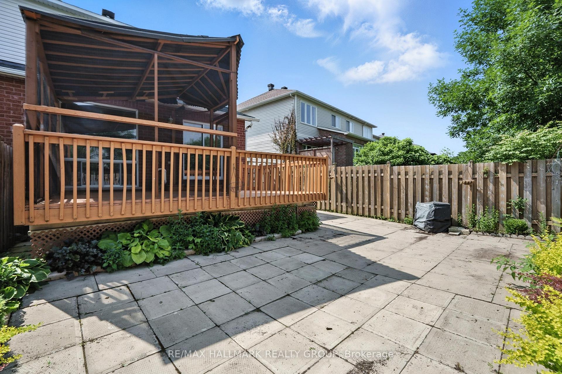 Photo 39 of 931 Goose River Avenue, Ottawa, Riverside South/Gloucester Glen — HOMEH