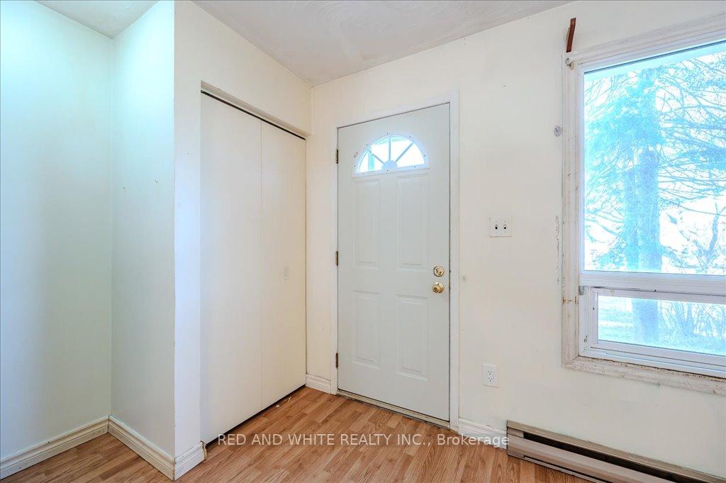 Photo 5 of Unit B, 237 Cedarbrae Avenue, Waterloo — HOMEH