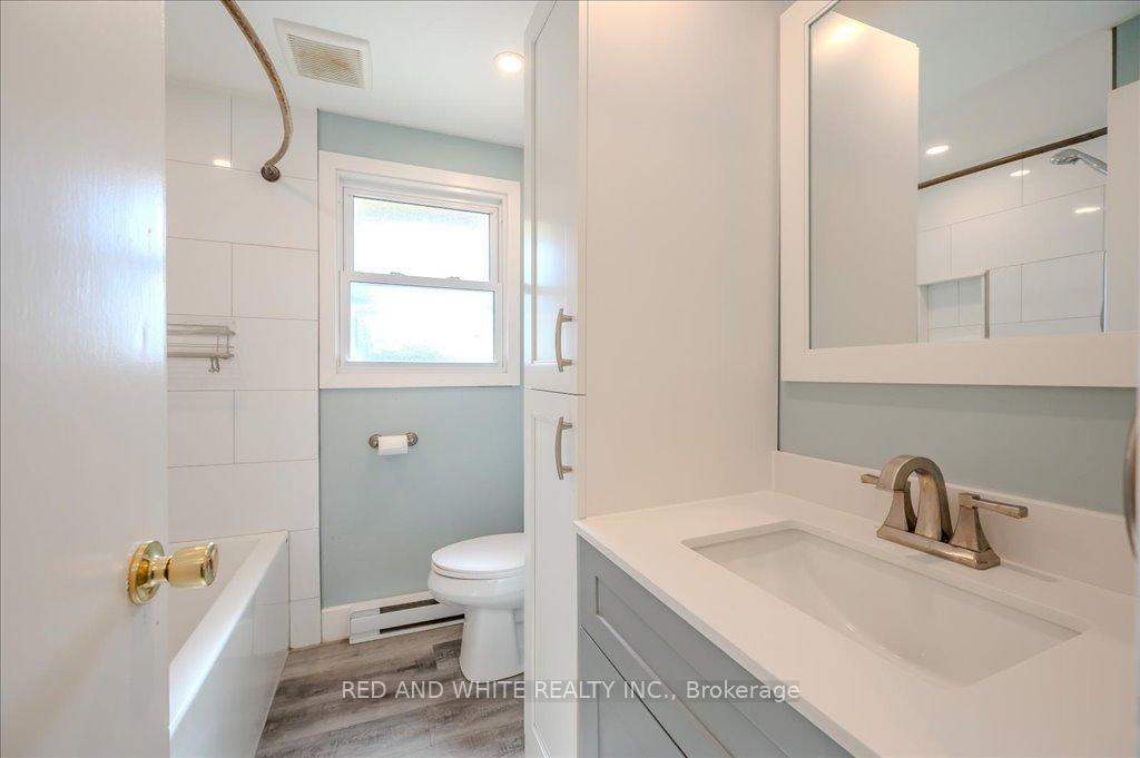 Photo 19 of Unit B, 237 Cedarbrae Avenue, Waterloo — HOMEH