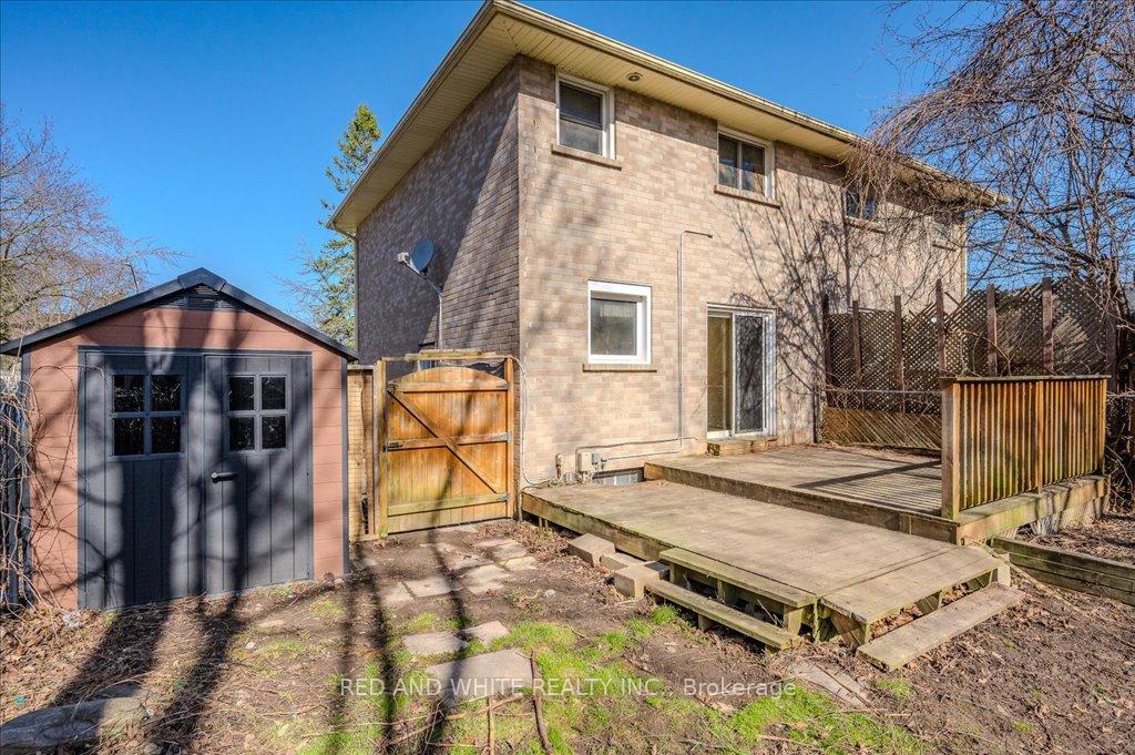 Photo 33 of Unit B, 237 Cedarbrae Avenue, Waterloo — HOMEH
