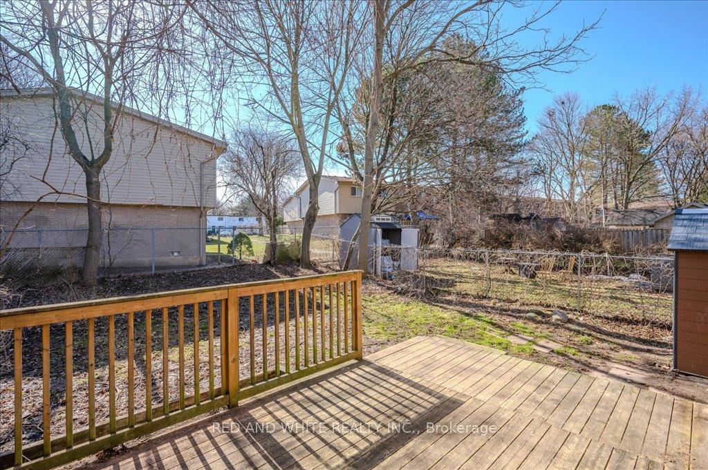 Photo 34 of Unit B, 237 Cedarbrae Avenue, Waterloo — HOMEH