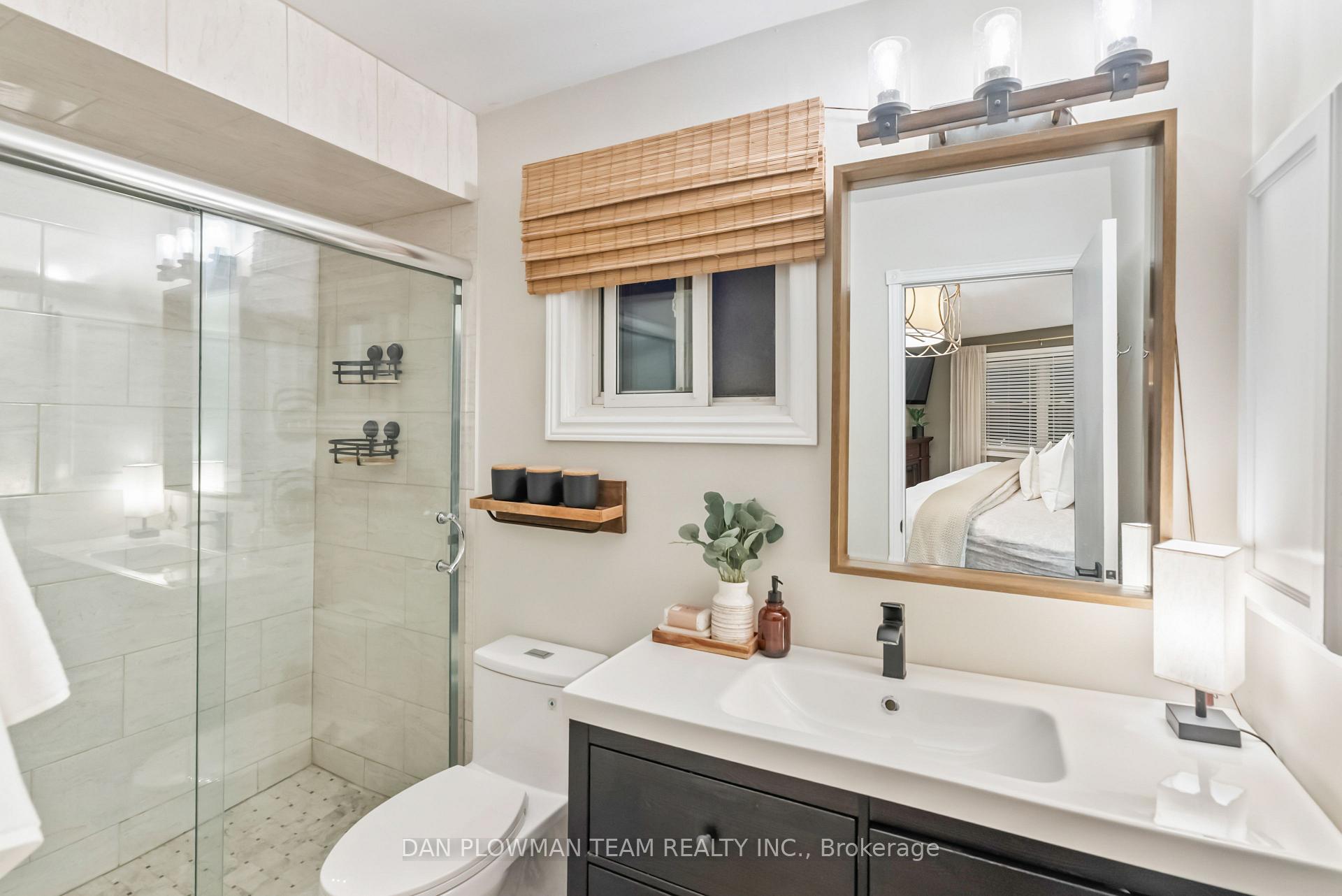 Photo 23 of 21 Woodlawn Court, Whitby, Blue Grass Meadows — HOMEH