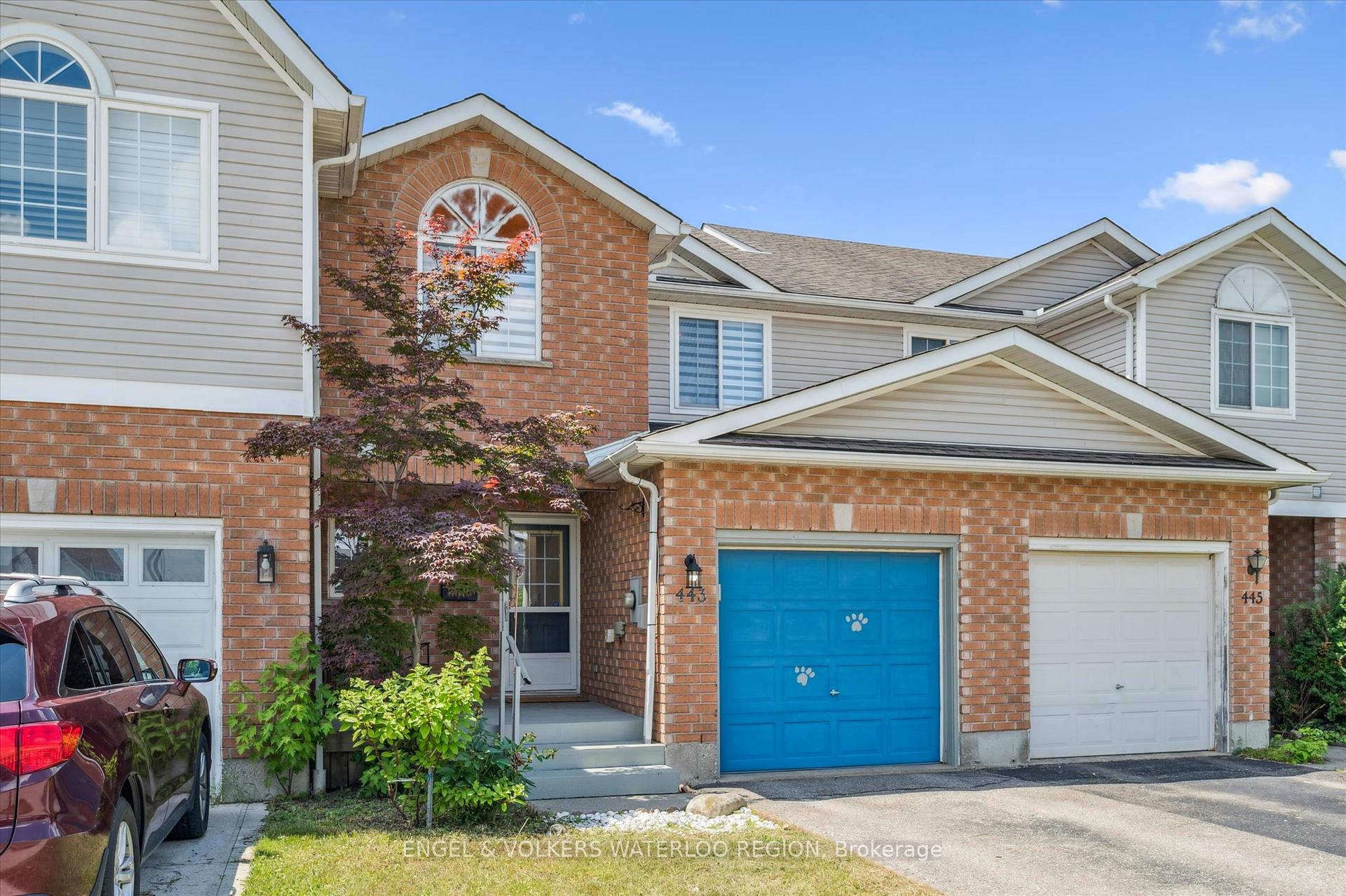 Photo 3 of 443 Laurel Gate Drive, Waterloo — HOMEH