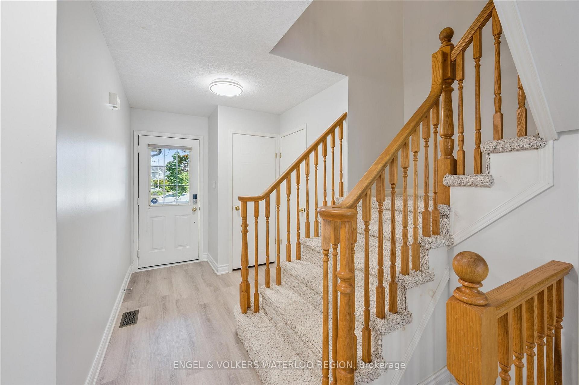 Photo 6 of 443 Laurel Gate Drive, Waterloo — HOMEH