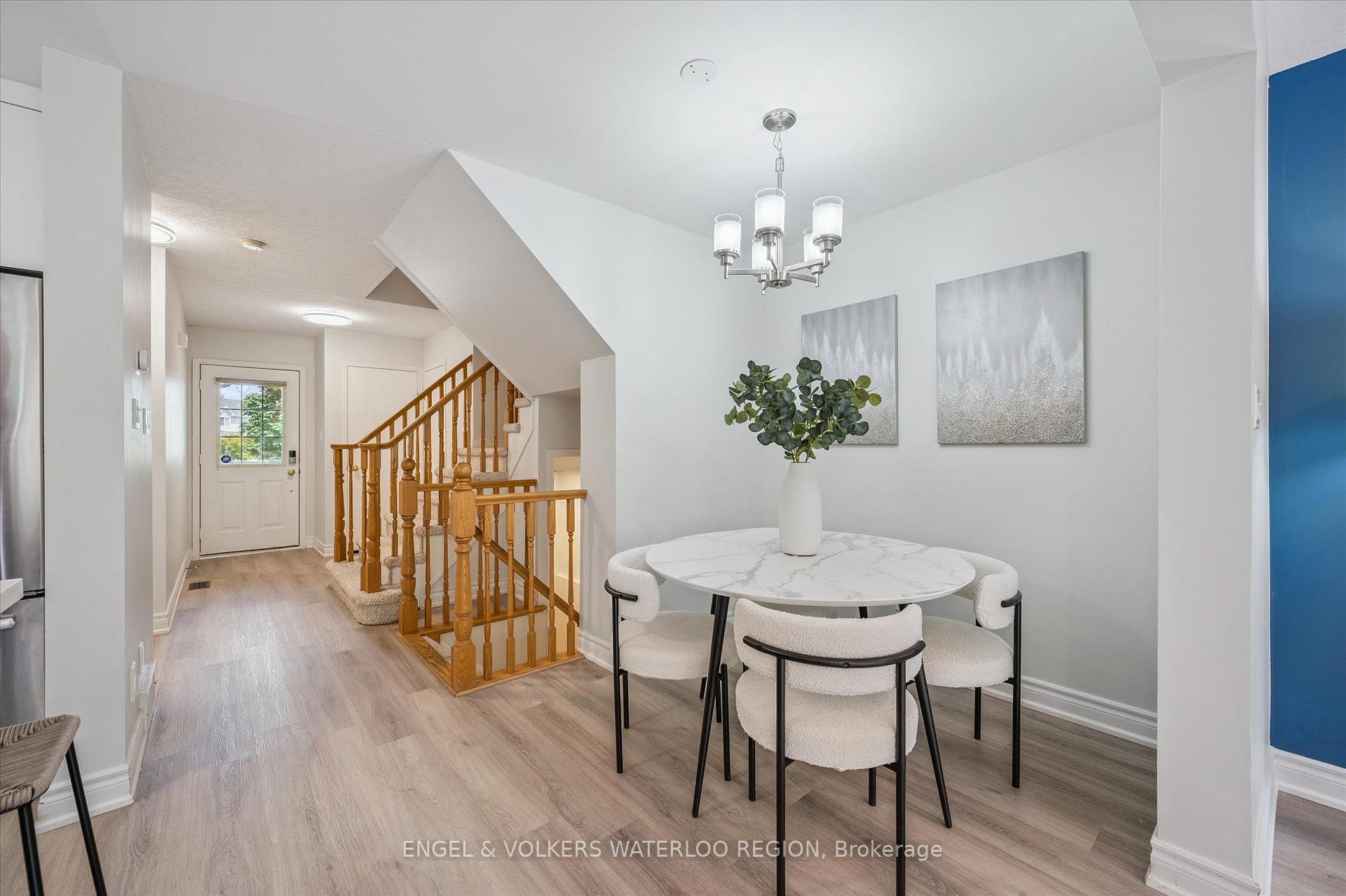 Photo 8 of 443 Laurel Gate Drive, Waterloo — HOMEH