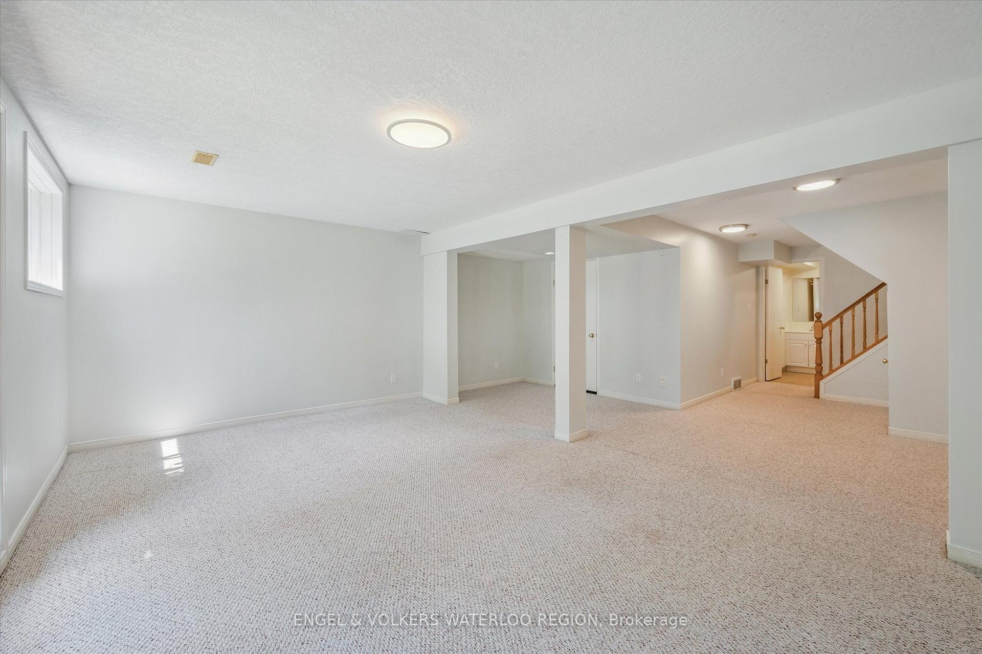 Photo 30 of 443 Laurel Gate Drive, Waterloo — HOMEH