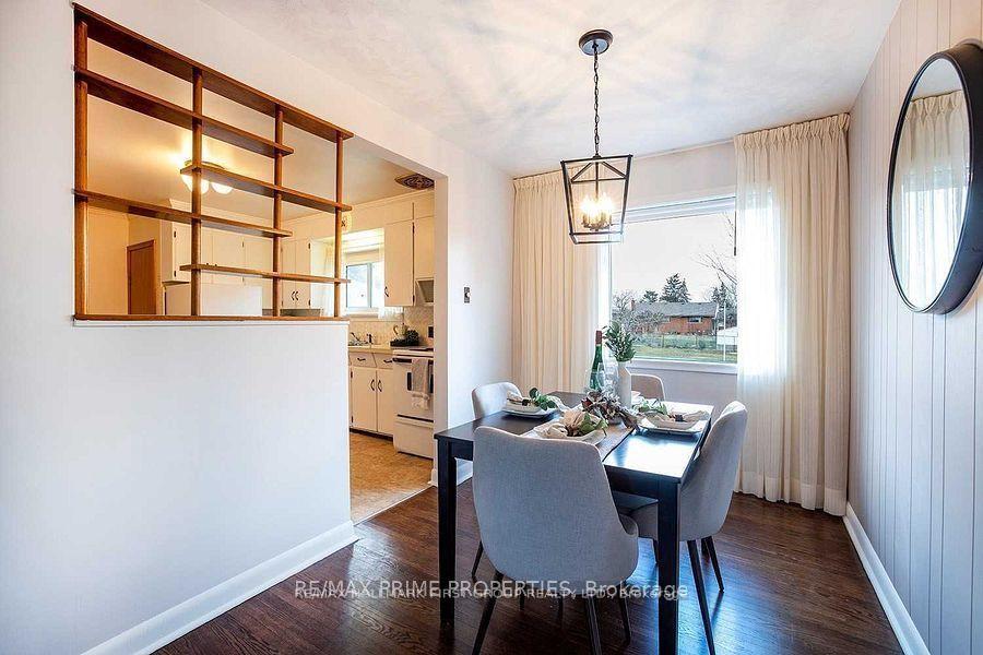 Photo 9 of 97 Elizabeth Crescent S, Whitby, Blue Grass Meadows — HOMEH