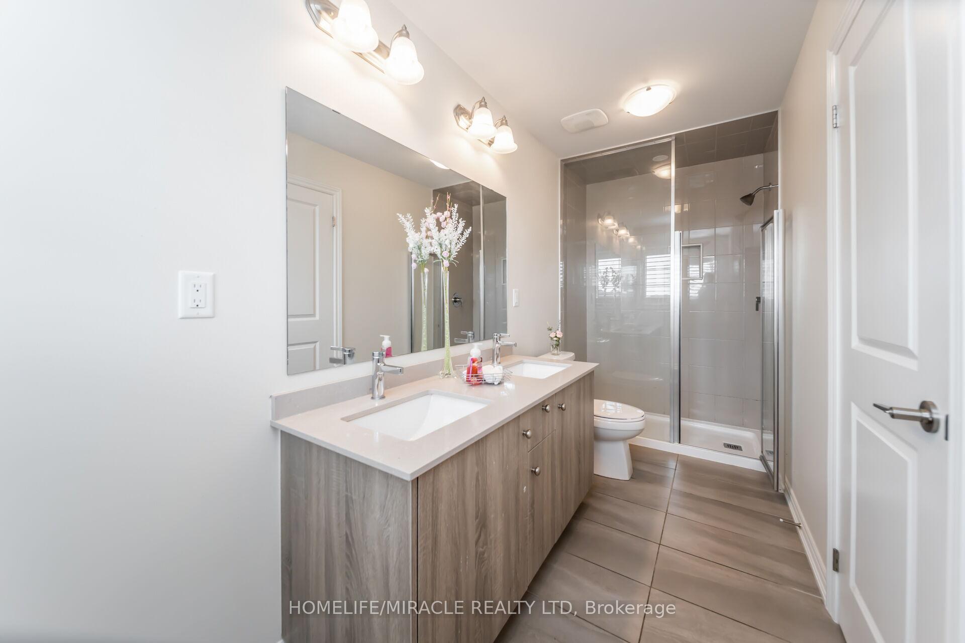 Photo 34 of 64 Phoenix Boulevard, Barrie, Rural Barrie Southeast — HOMEH