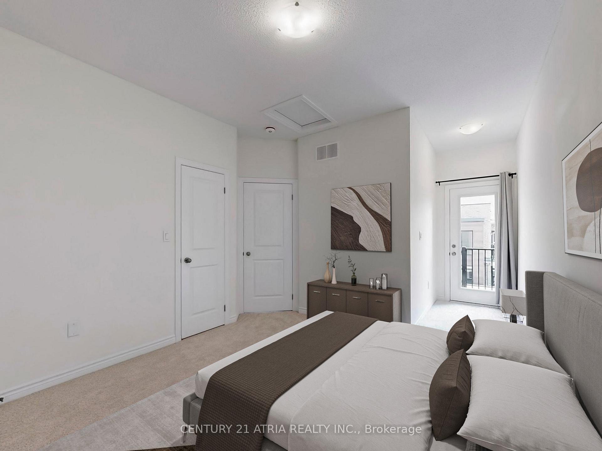 Photo 14 of 12 Gunton Street, Aurora, Bayview Northeast — HOMEH